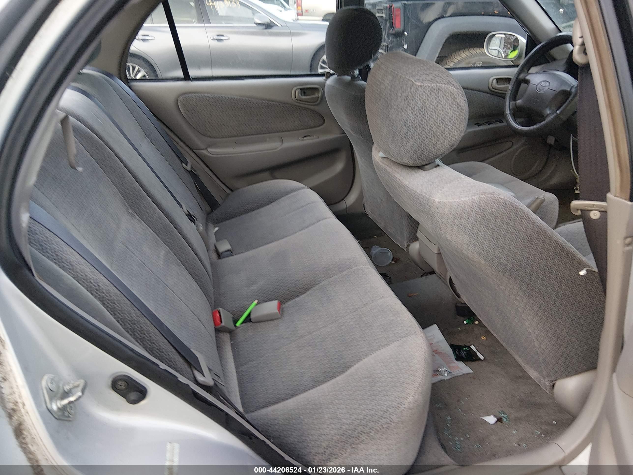 TOYOTA COROLLA image 8