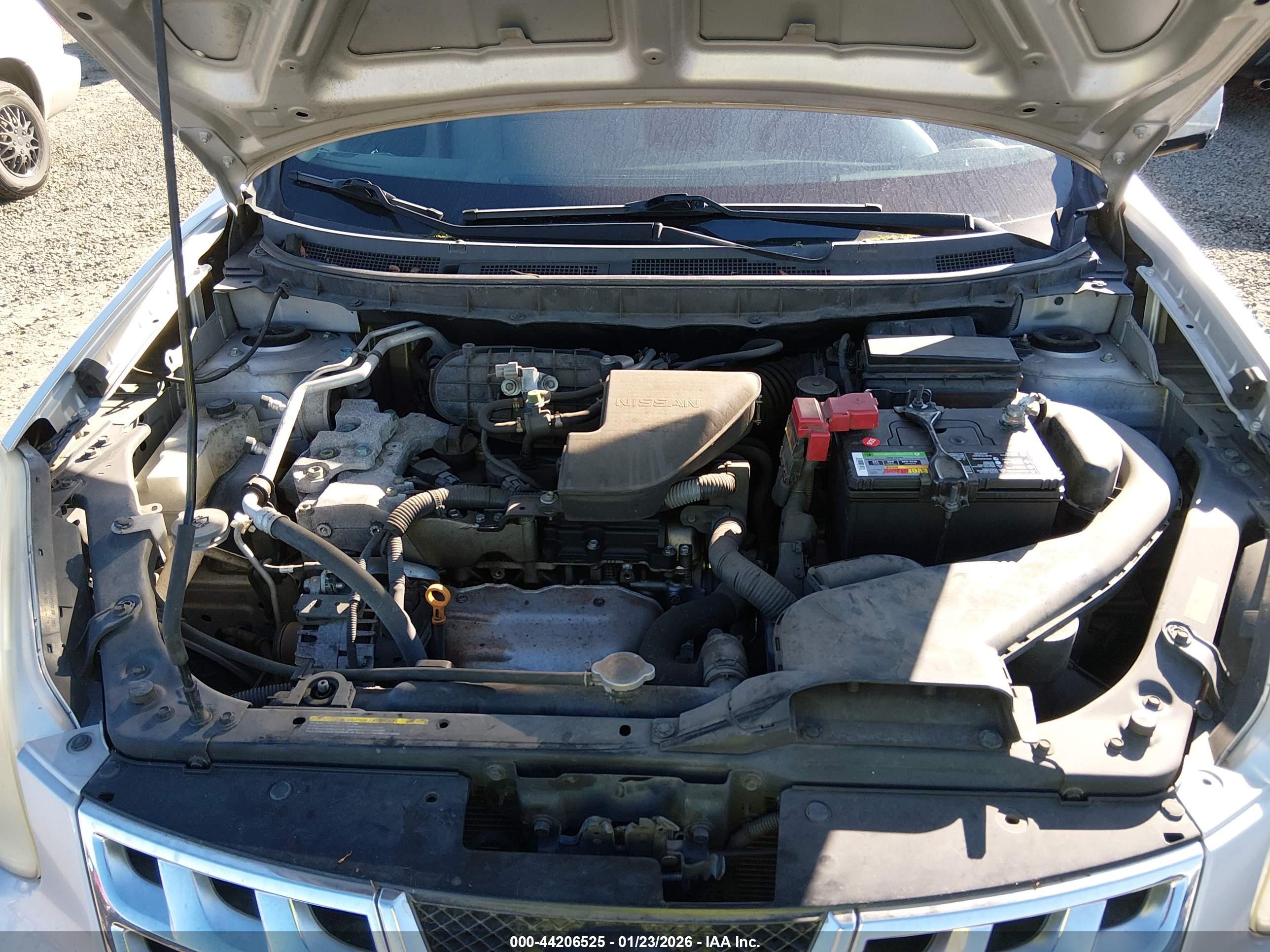 NISSAN ROGUE image 10