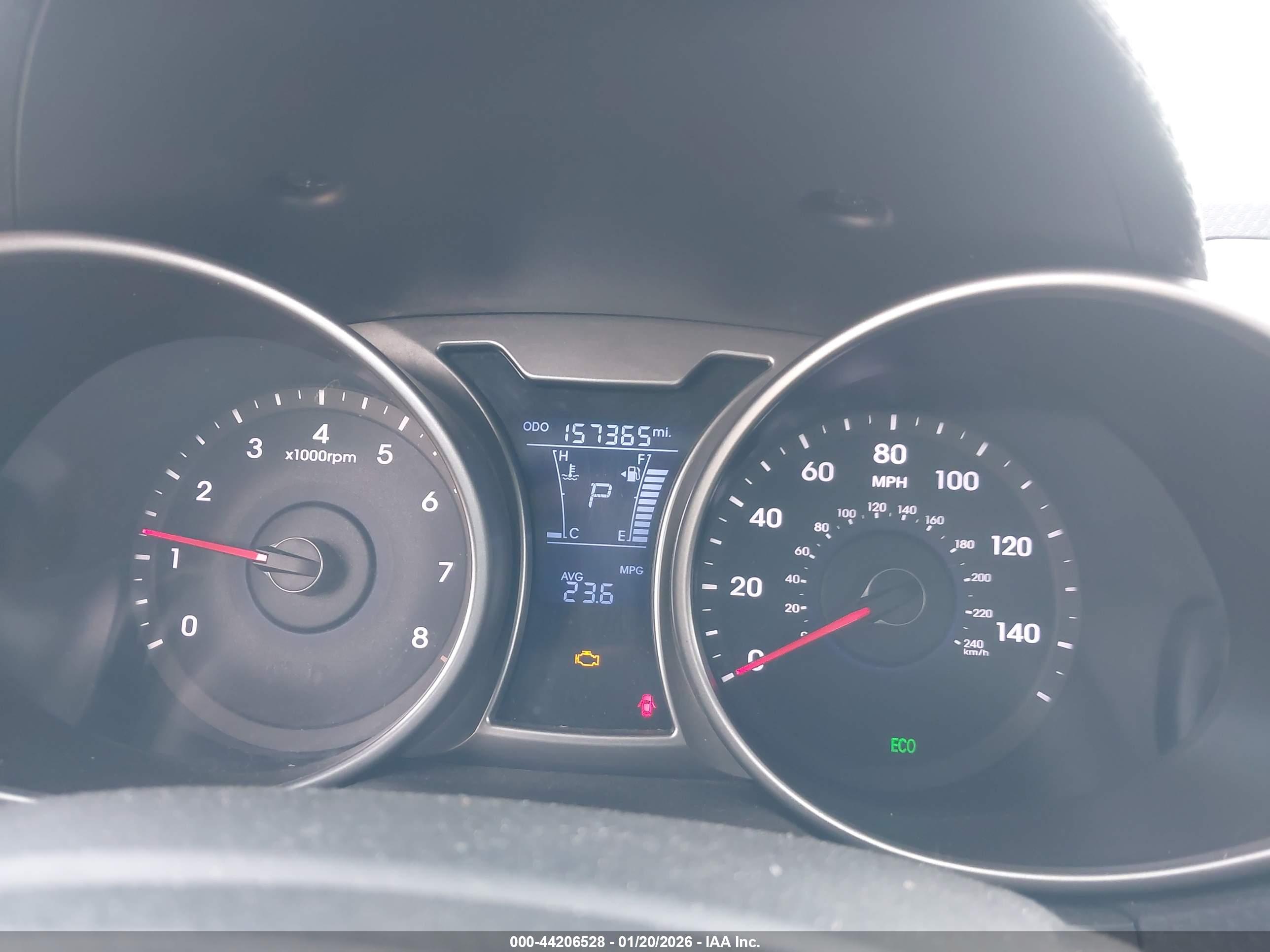 HYUNDAI VELOSTER image 7
