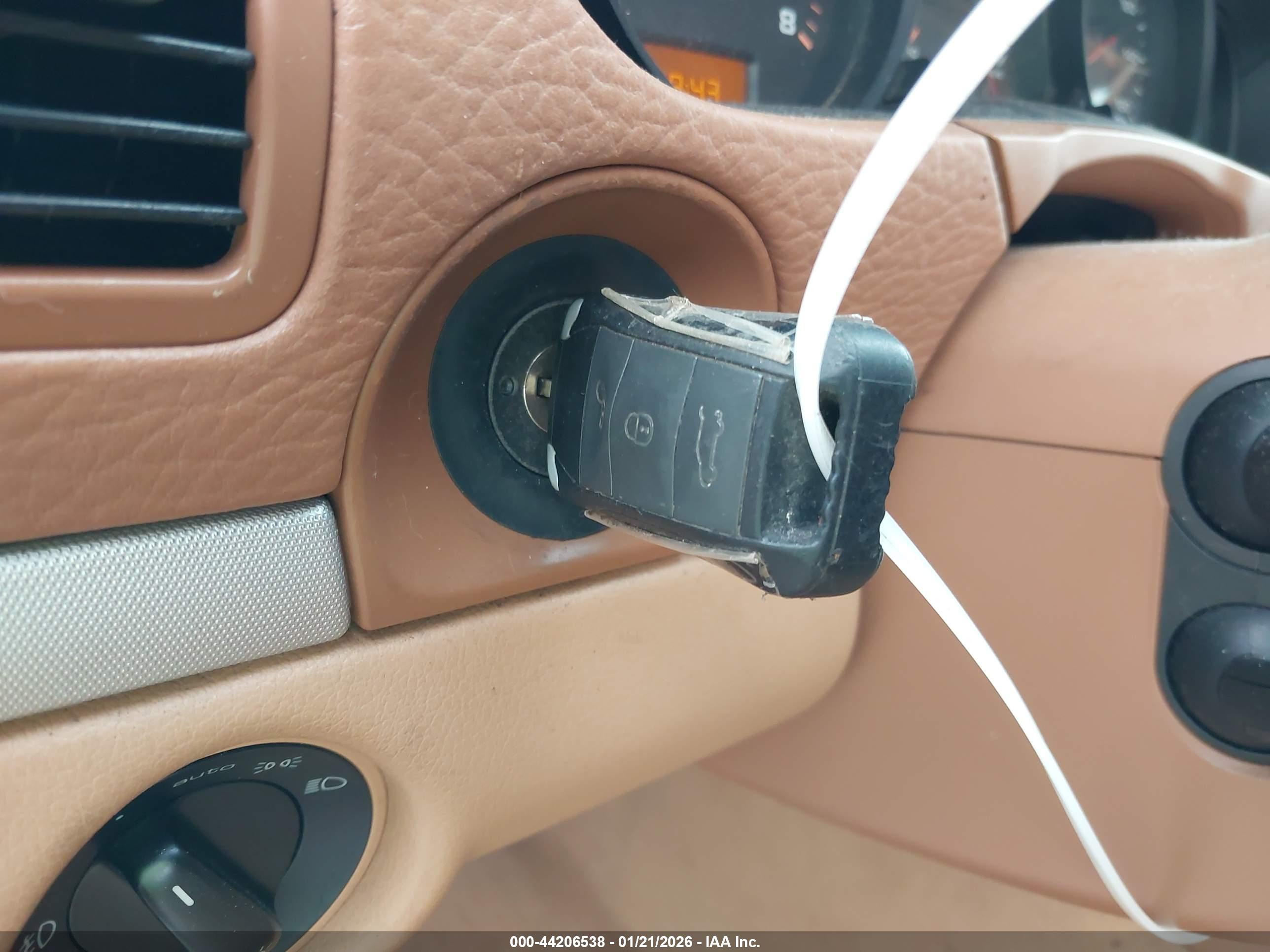 PORSCHE CAYENNE image 11