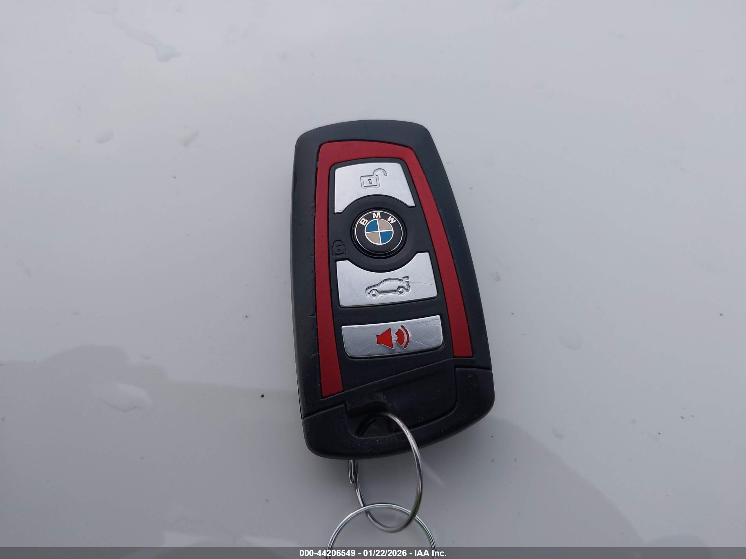 BMW 328I image 11