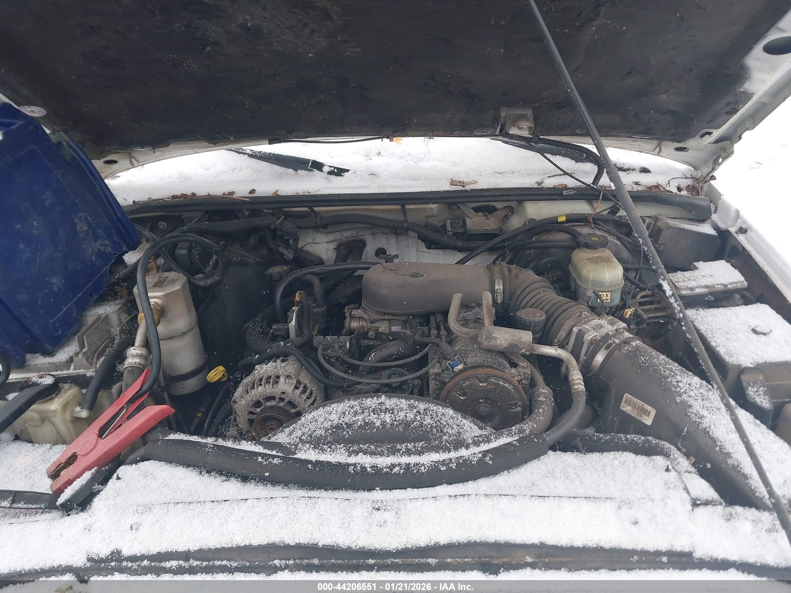 CHEVROLET BLAZER image 10