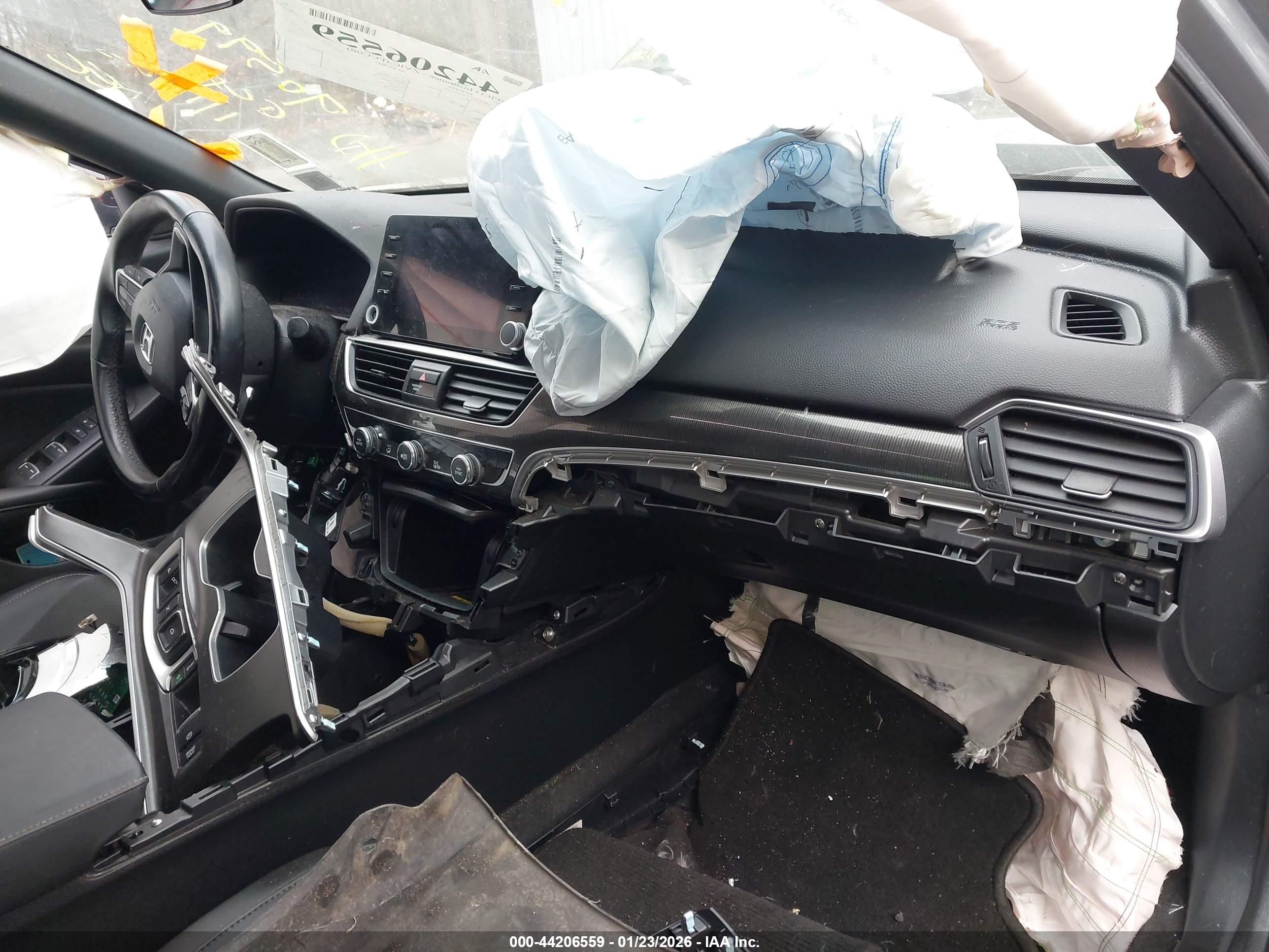 HONDA ACCORD image 5