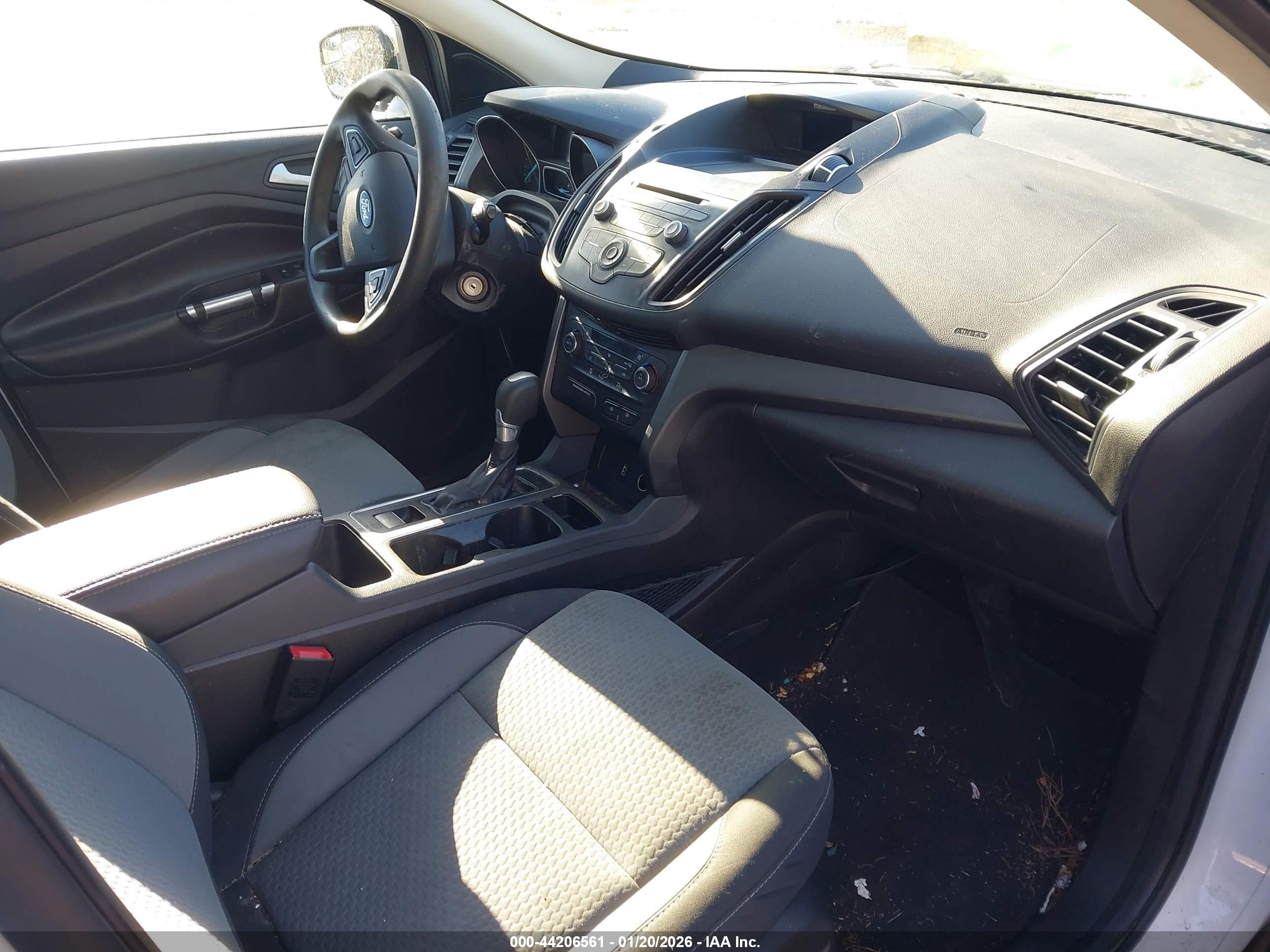 FORD ESCAPE image 5