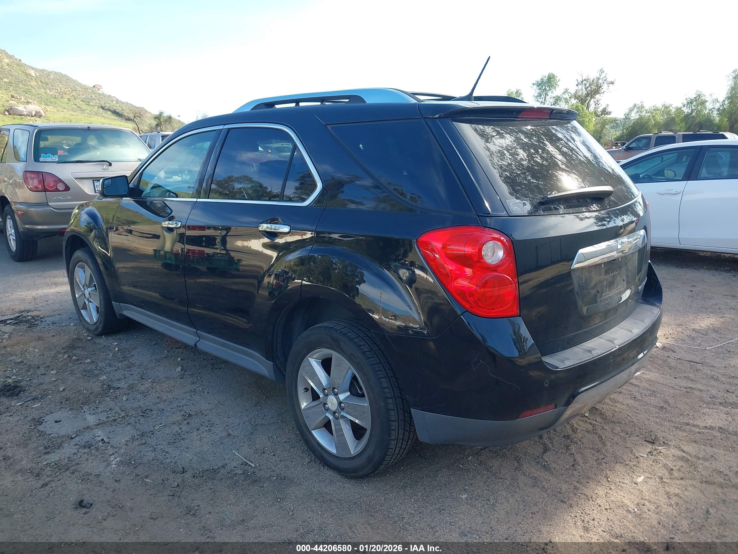 CHEVROLET EQUINOX image 3
