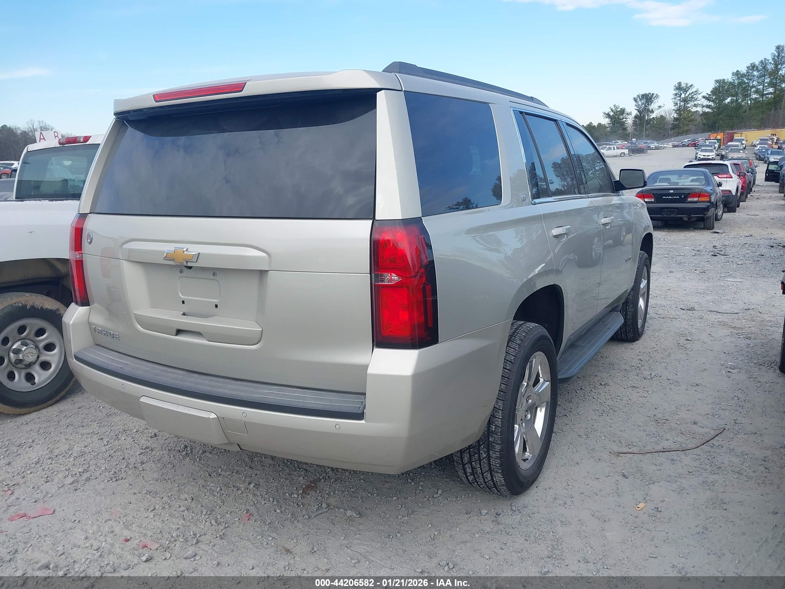 CHEVROLET TAHOE image 4