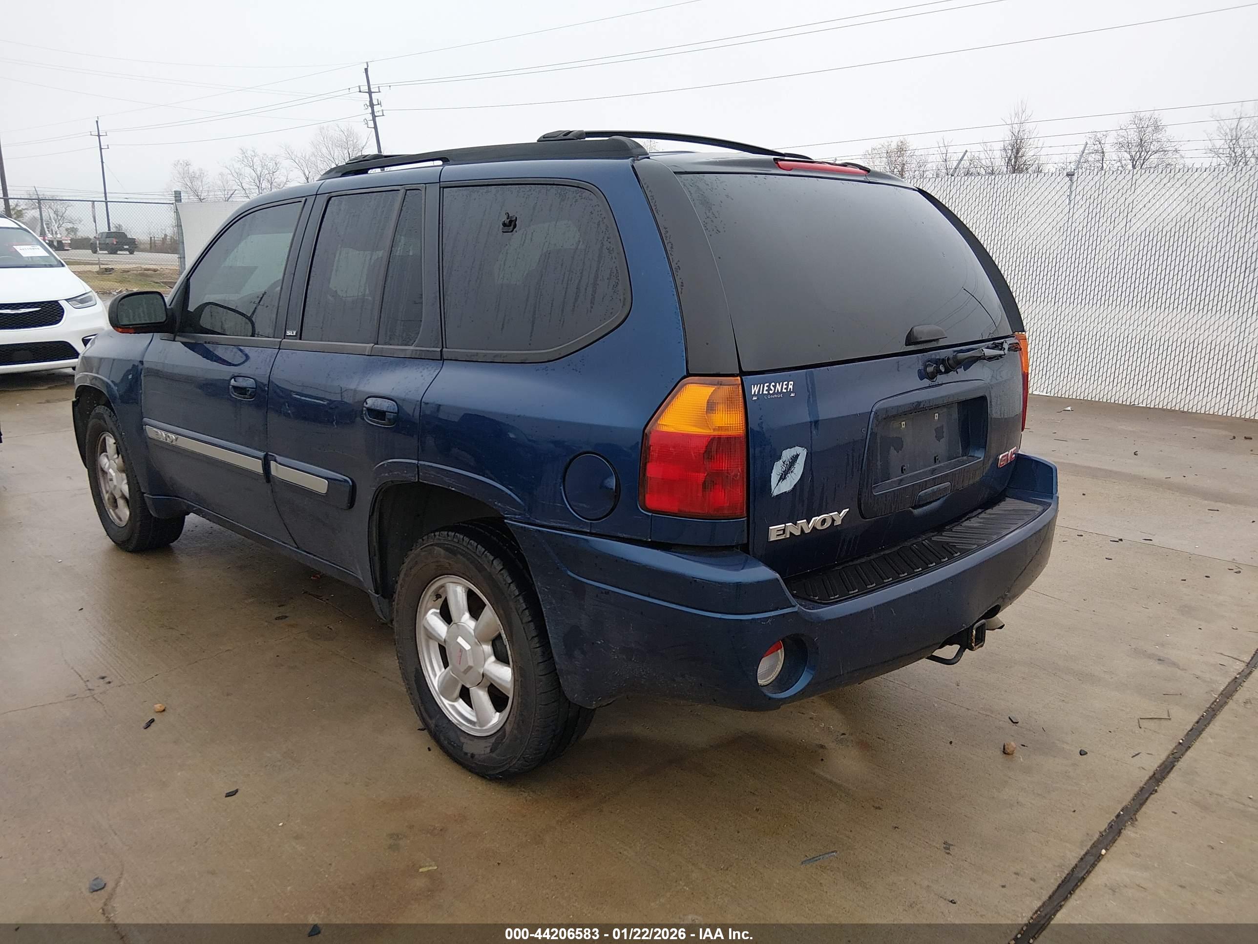 GMC ENVOY image 3