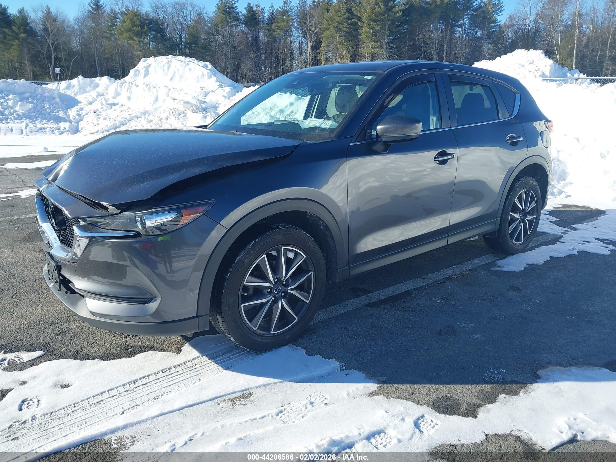 MAZDA CX-5 image 2