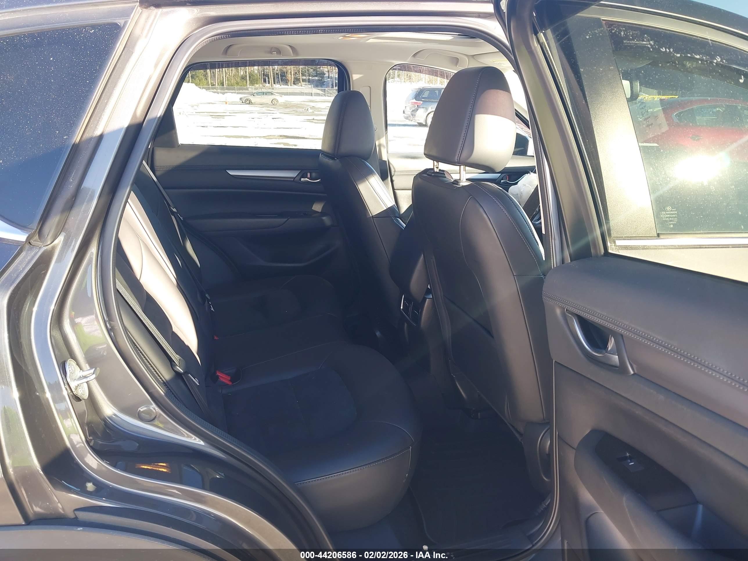 MAZDA CX-5 image 8
