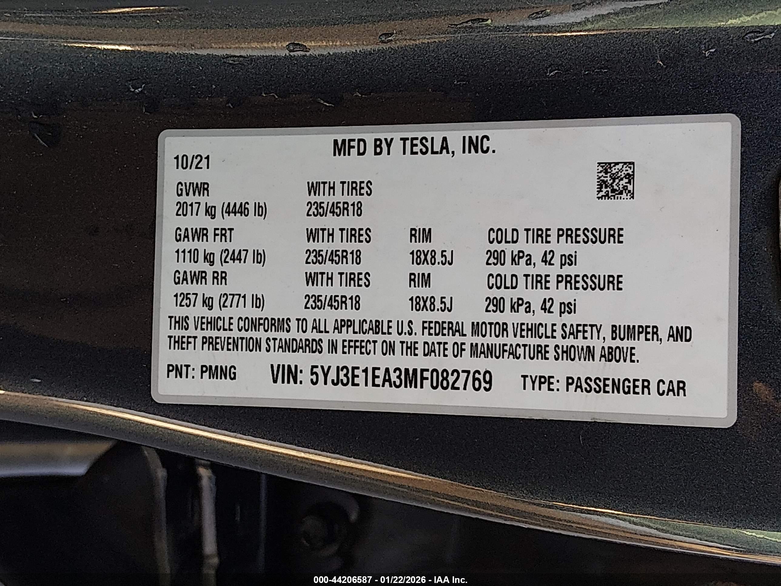 TESLA MODEL image 9