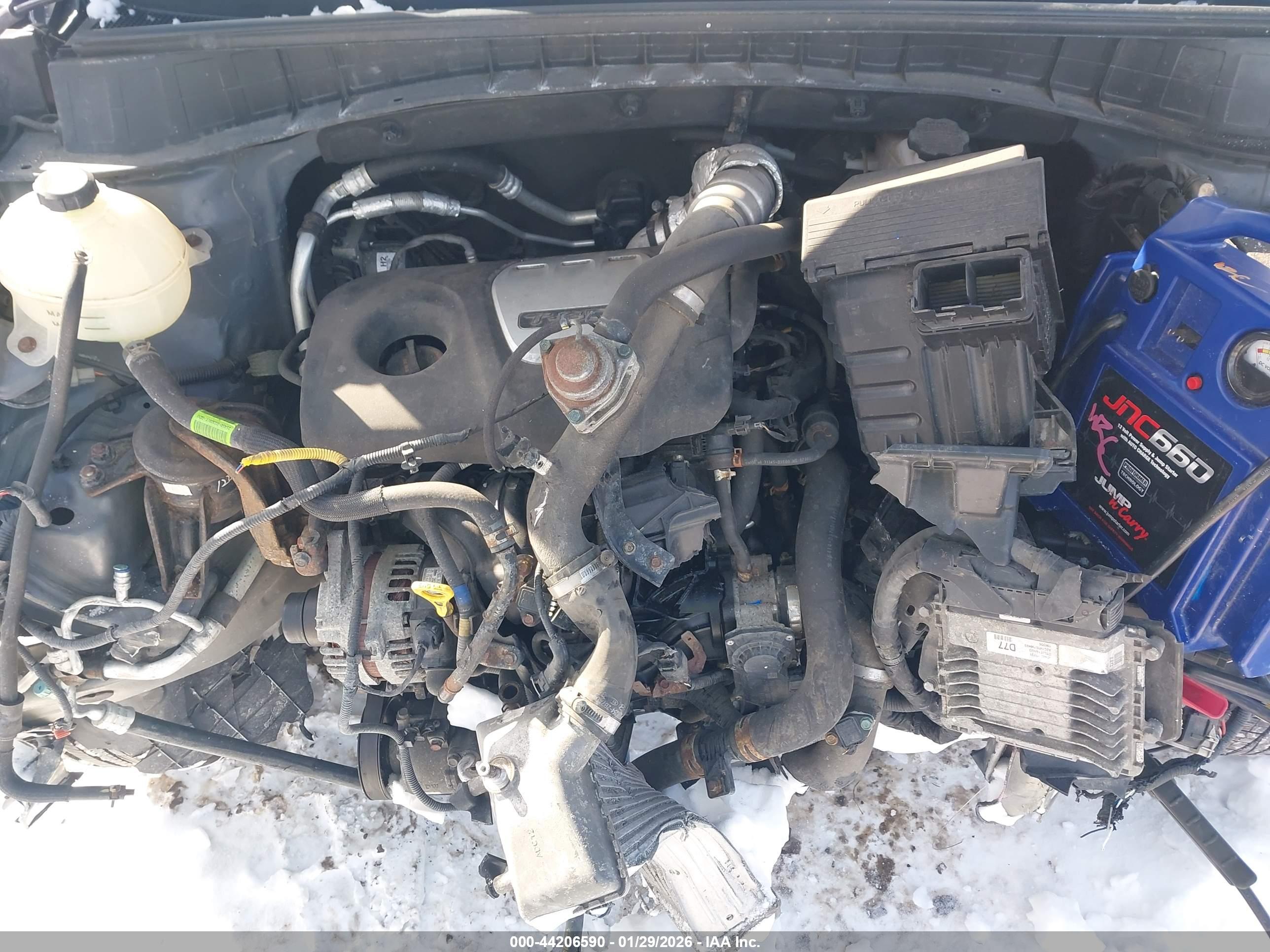 HYUNDAI TUCSON image 10
