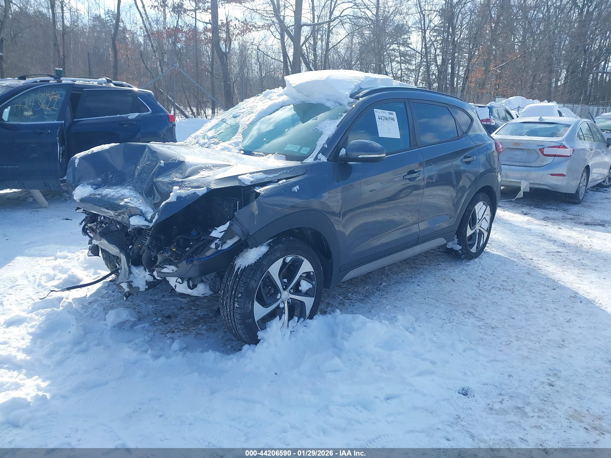 HYUNDAI TUCSON image 2