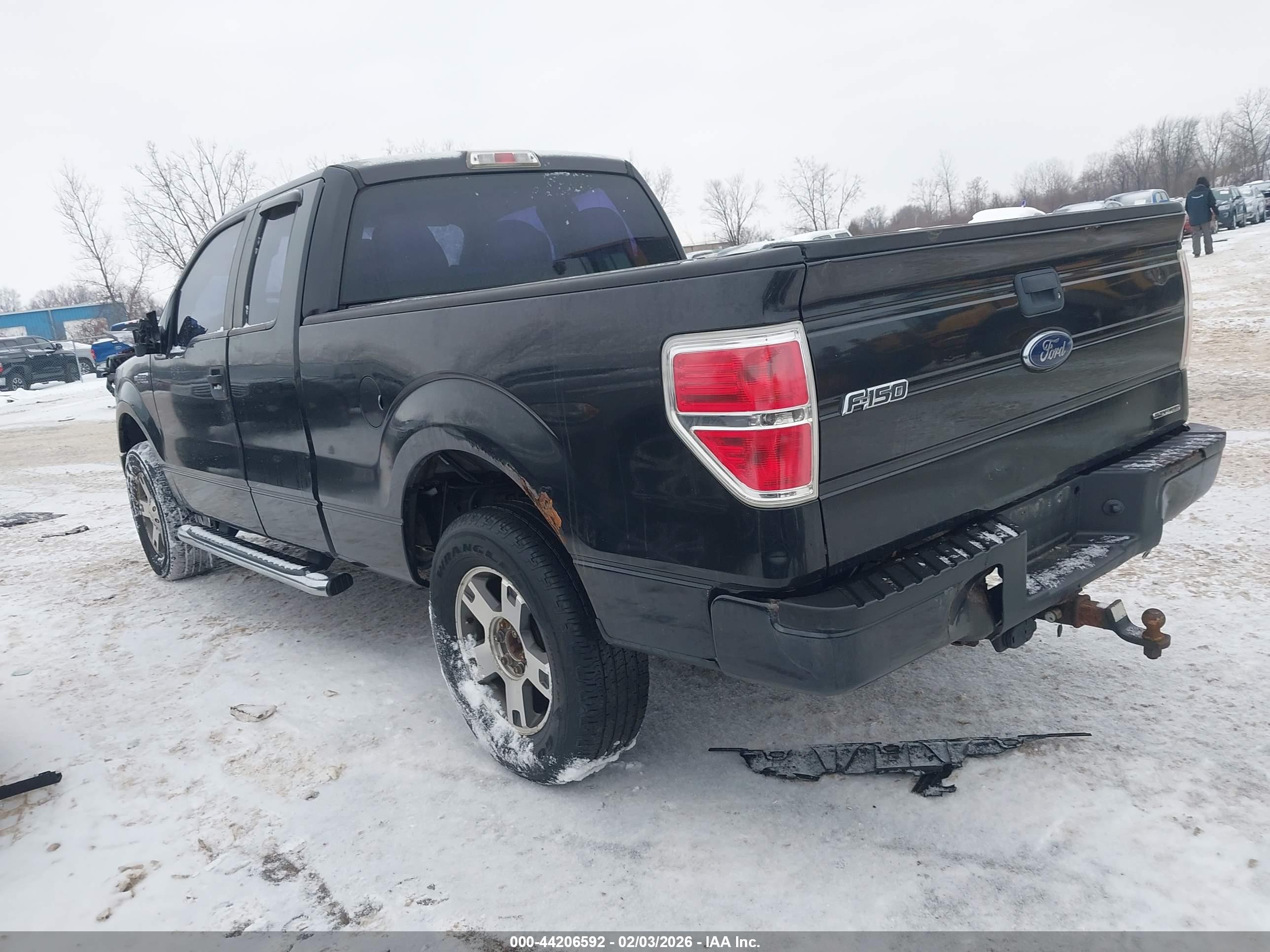 FORD F-150 image 3