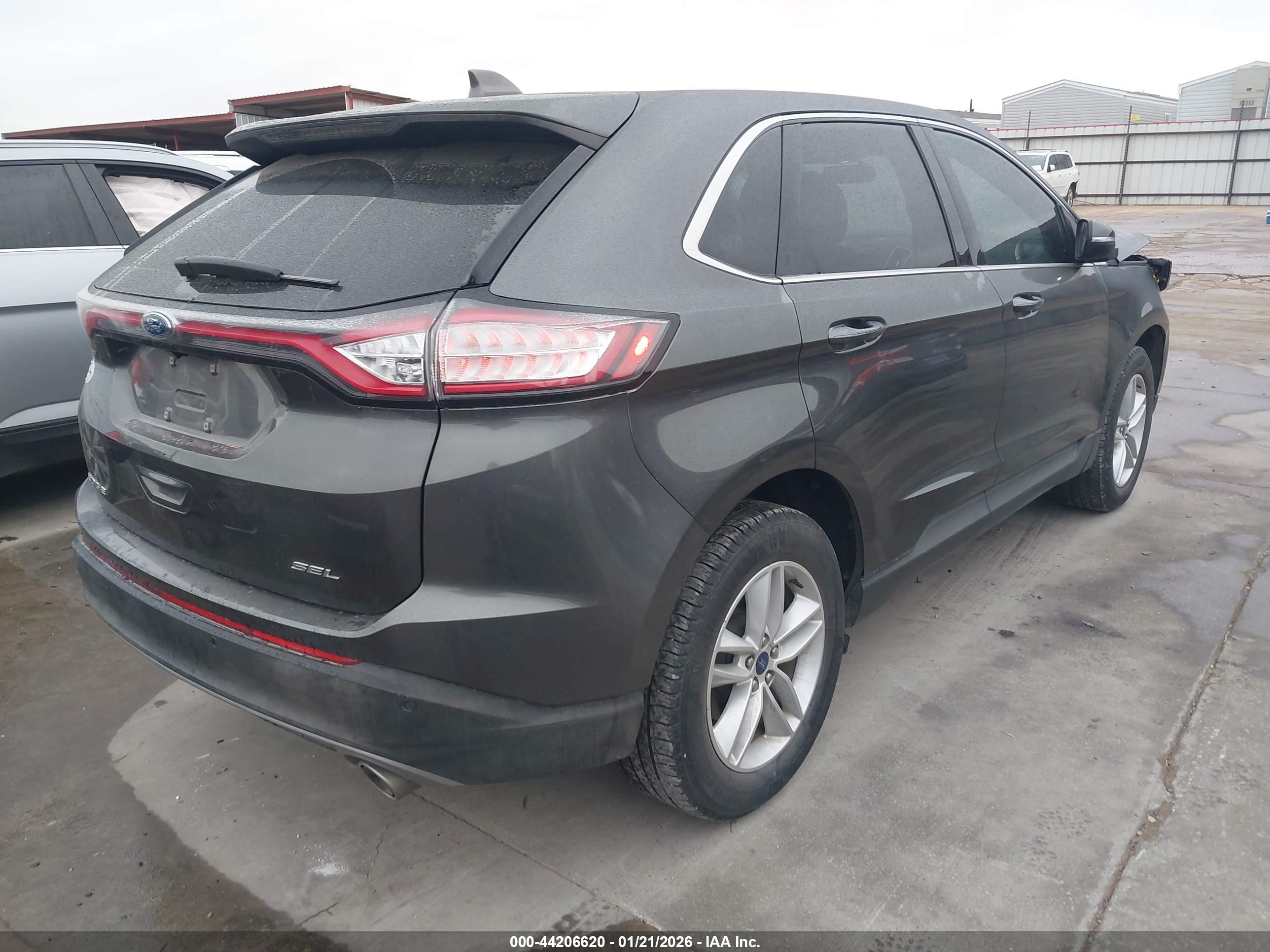 FORD EDGE image 4