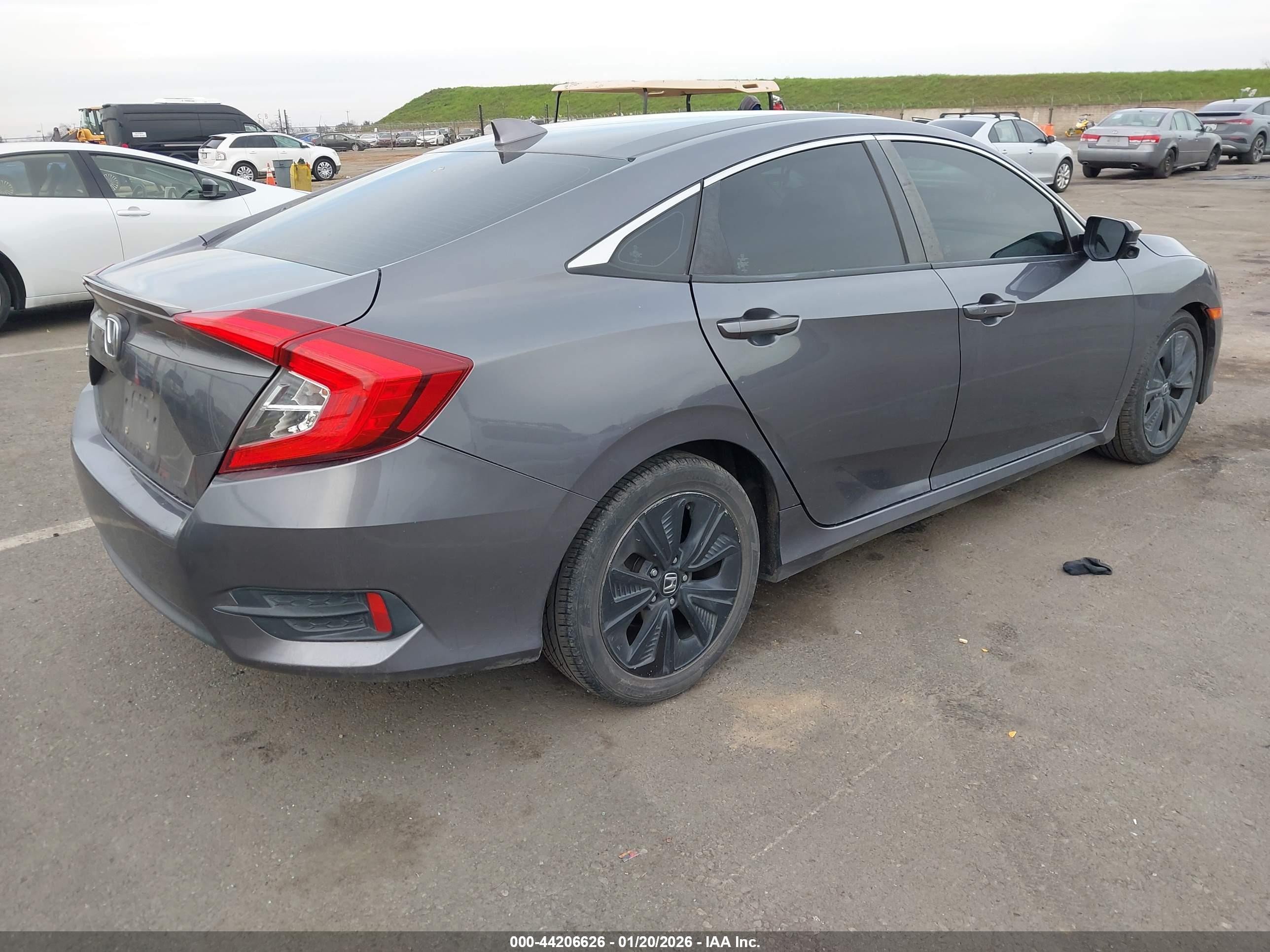 HONDA CIVIC image 4