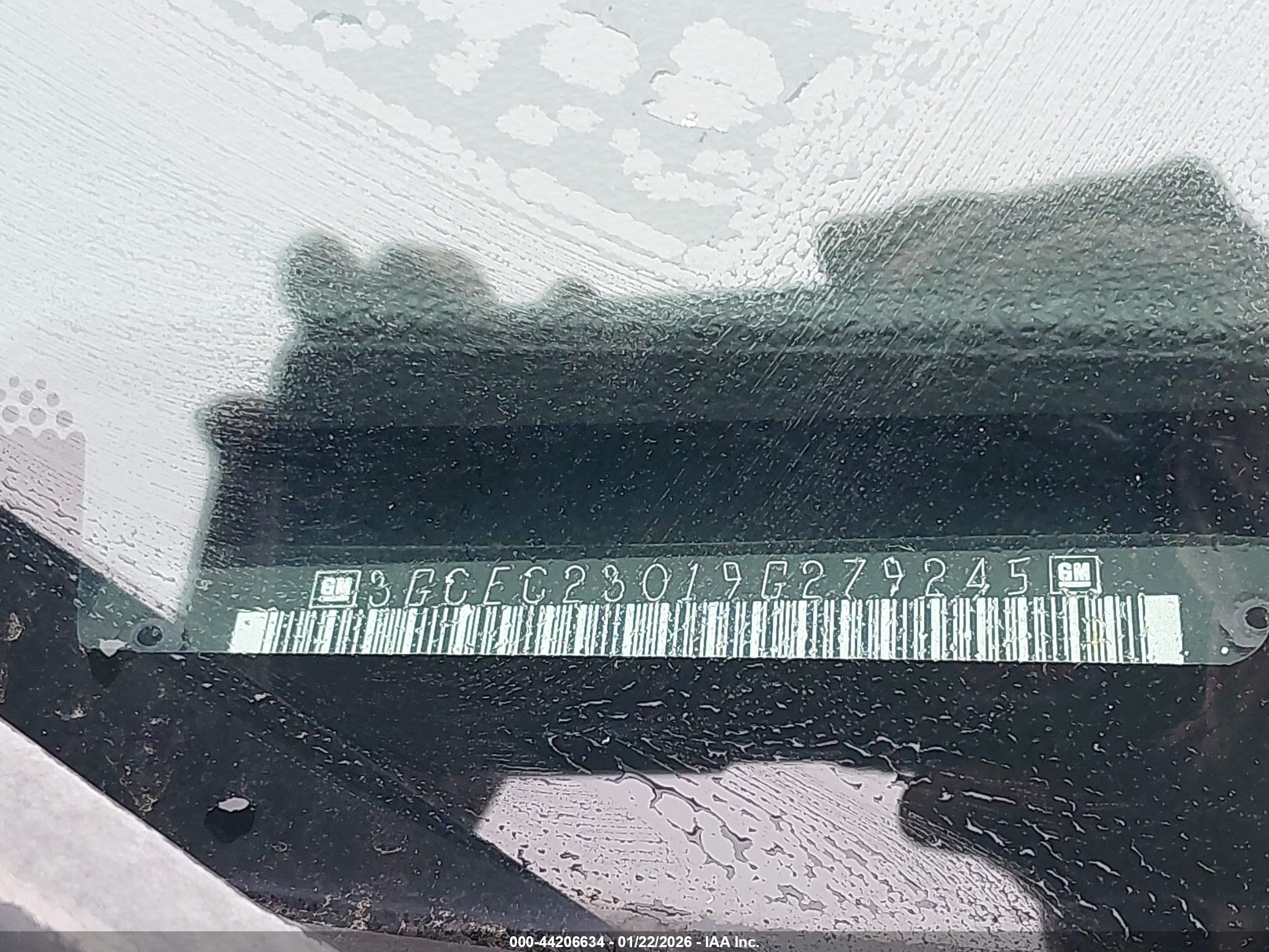 CHEVROLET SILVERADO image 9