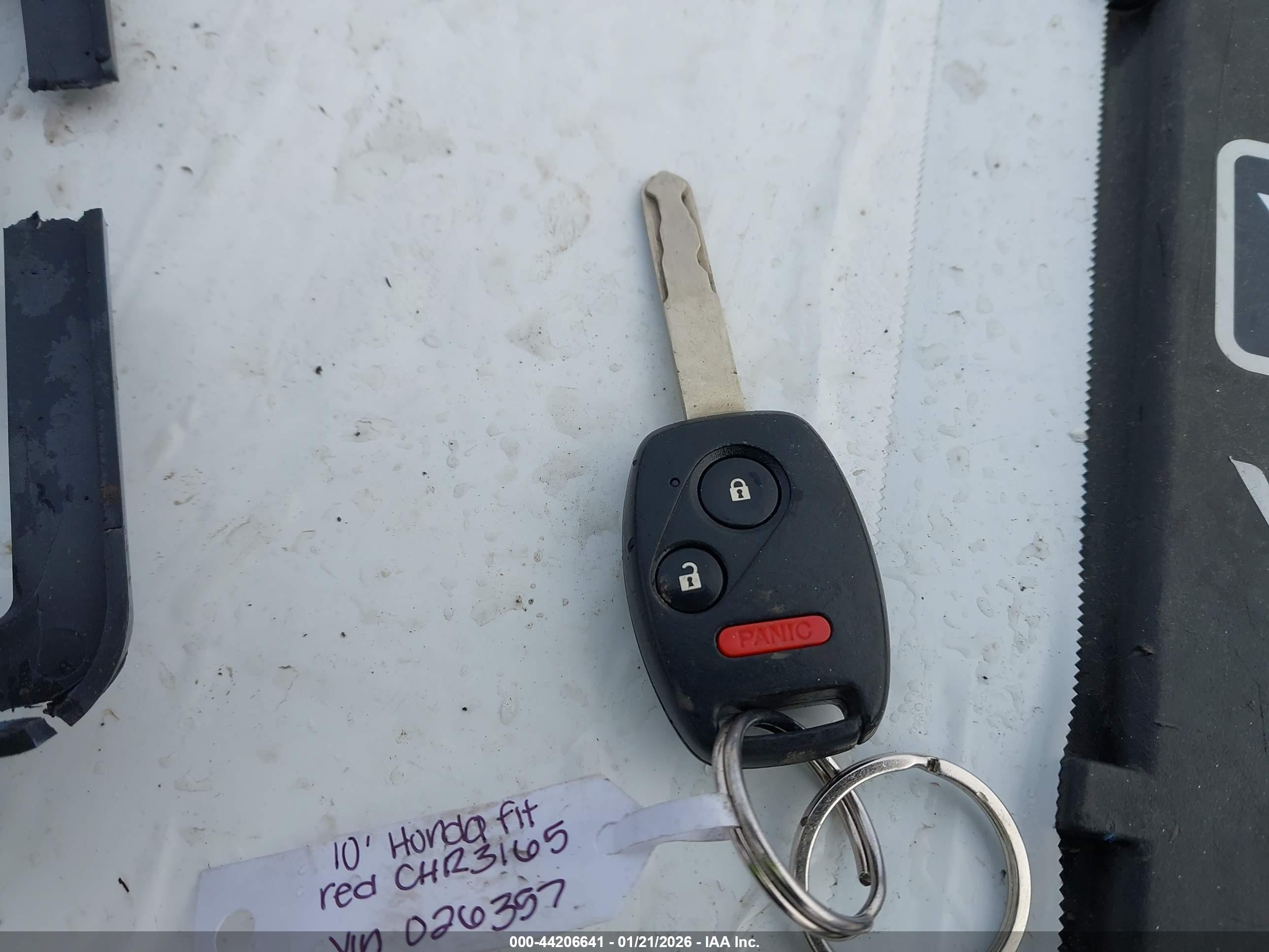HONDA FIT image 11