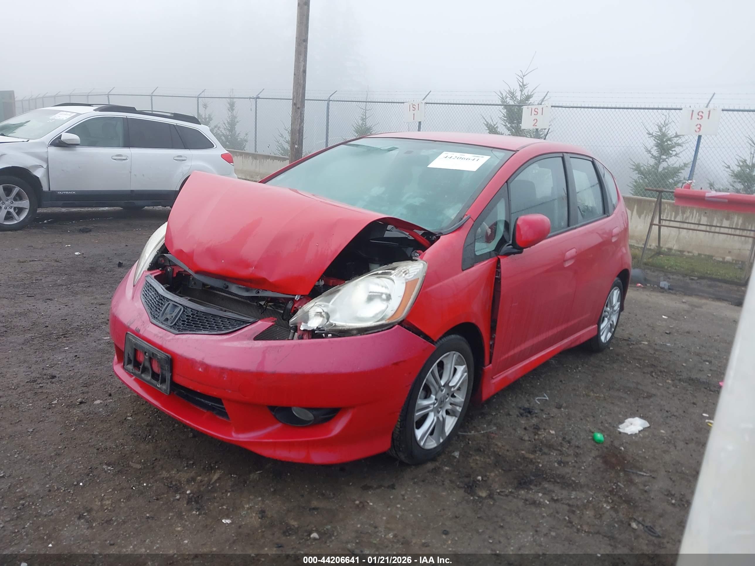 HONDA FIT image 2