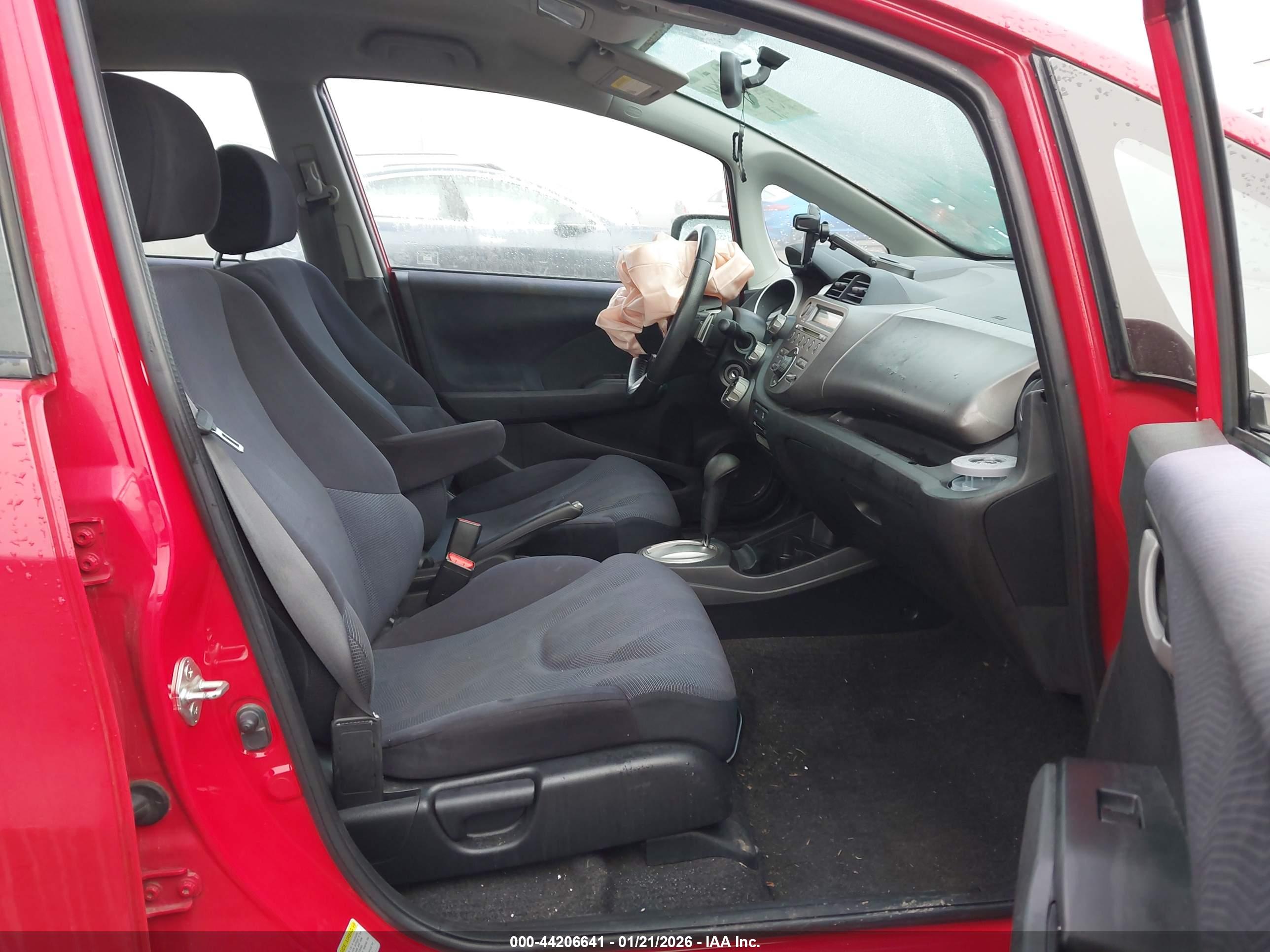 HONDA FIT image 5