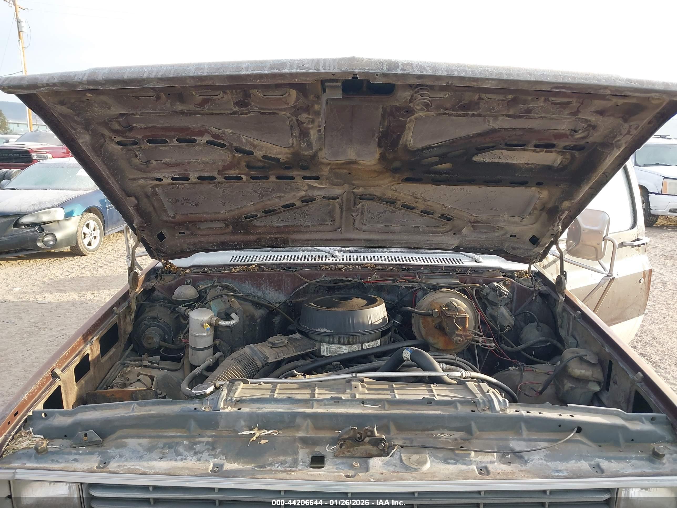 CHEVROLET C20 image 10