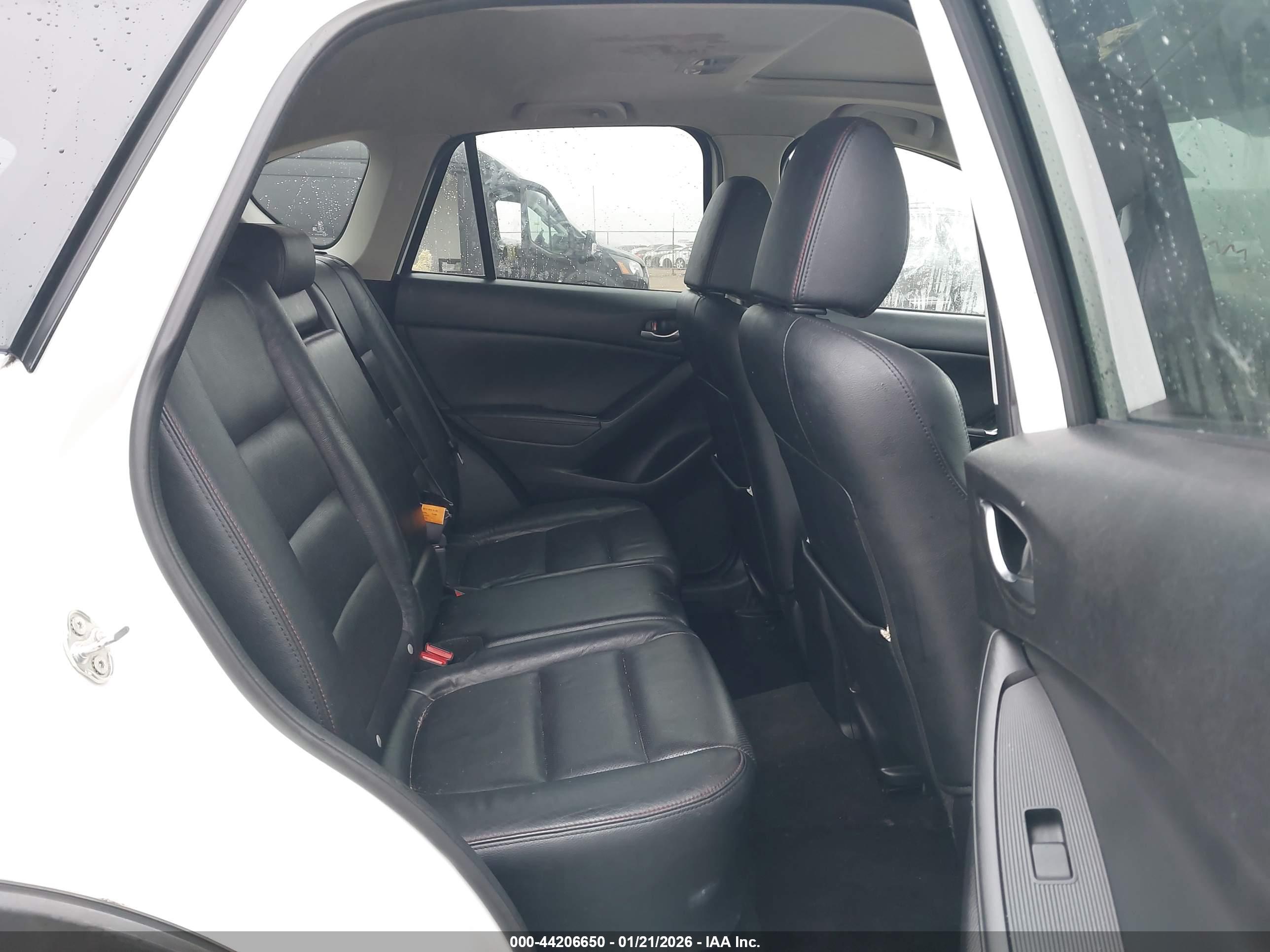 MAZDA CX-5 image 8