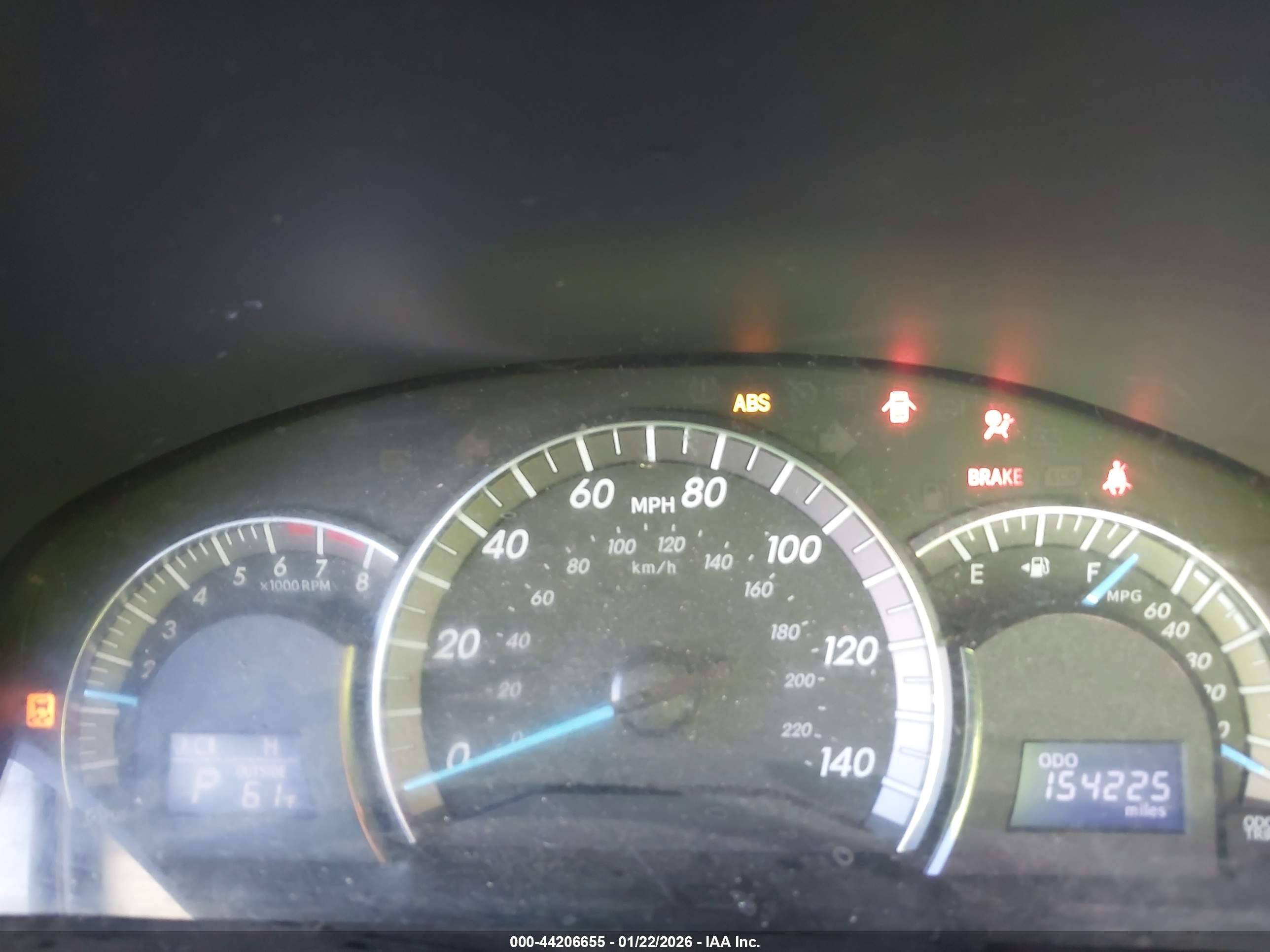 TOYOTA CAMRY image 7