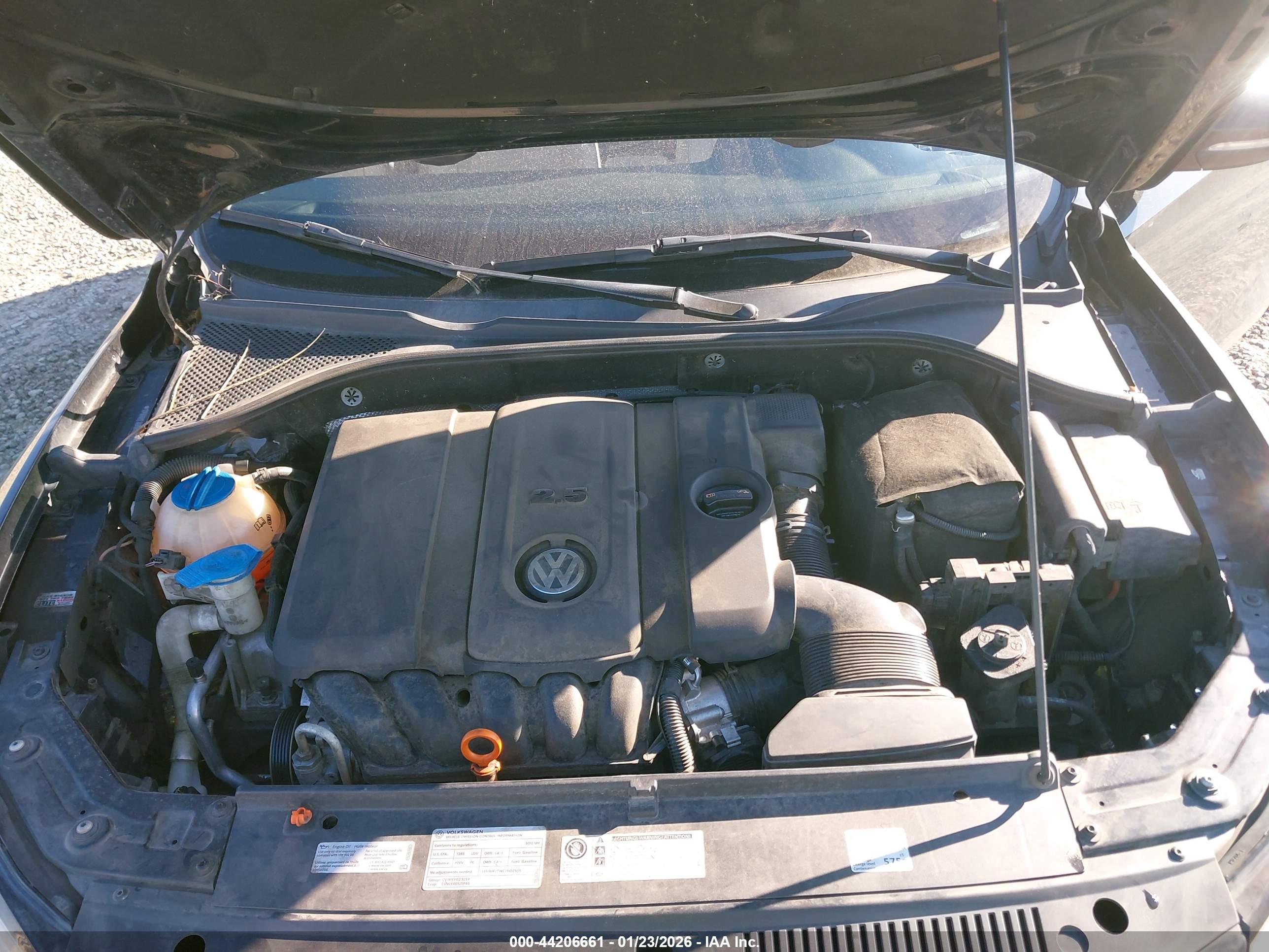 VOLKSWAGEN PASSAT image 10