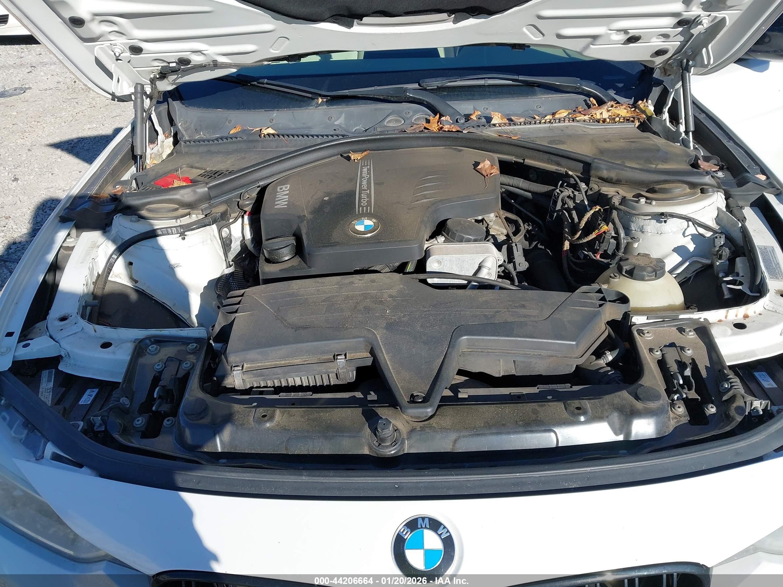 BMW 328I image 10
