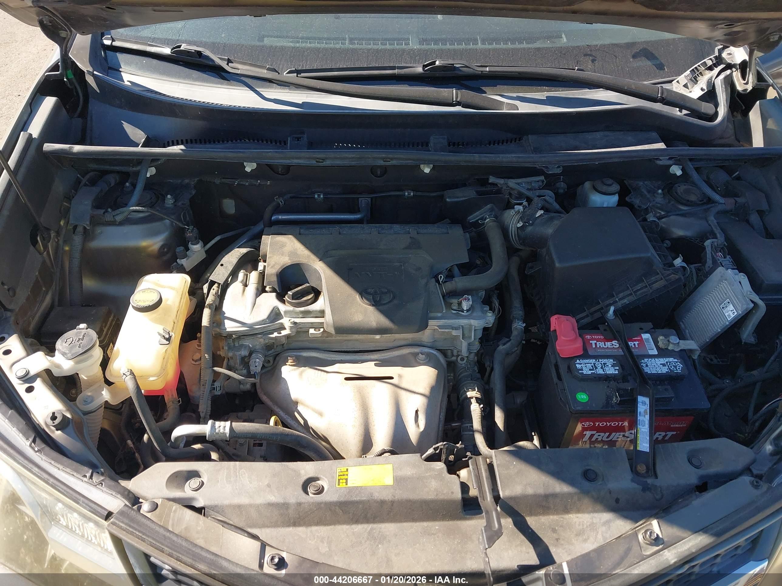 TOYOTA RAV4 image 10