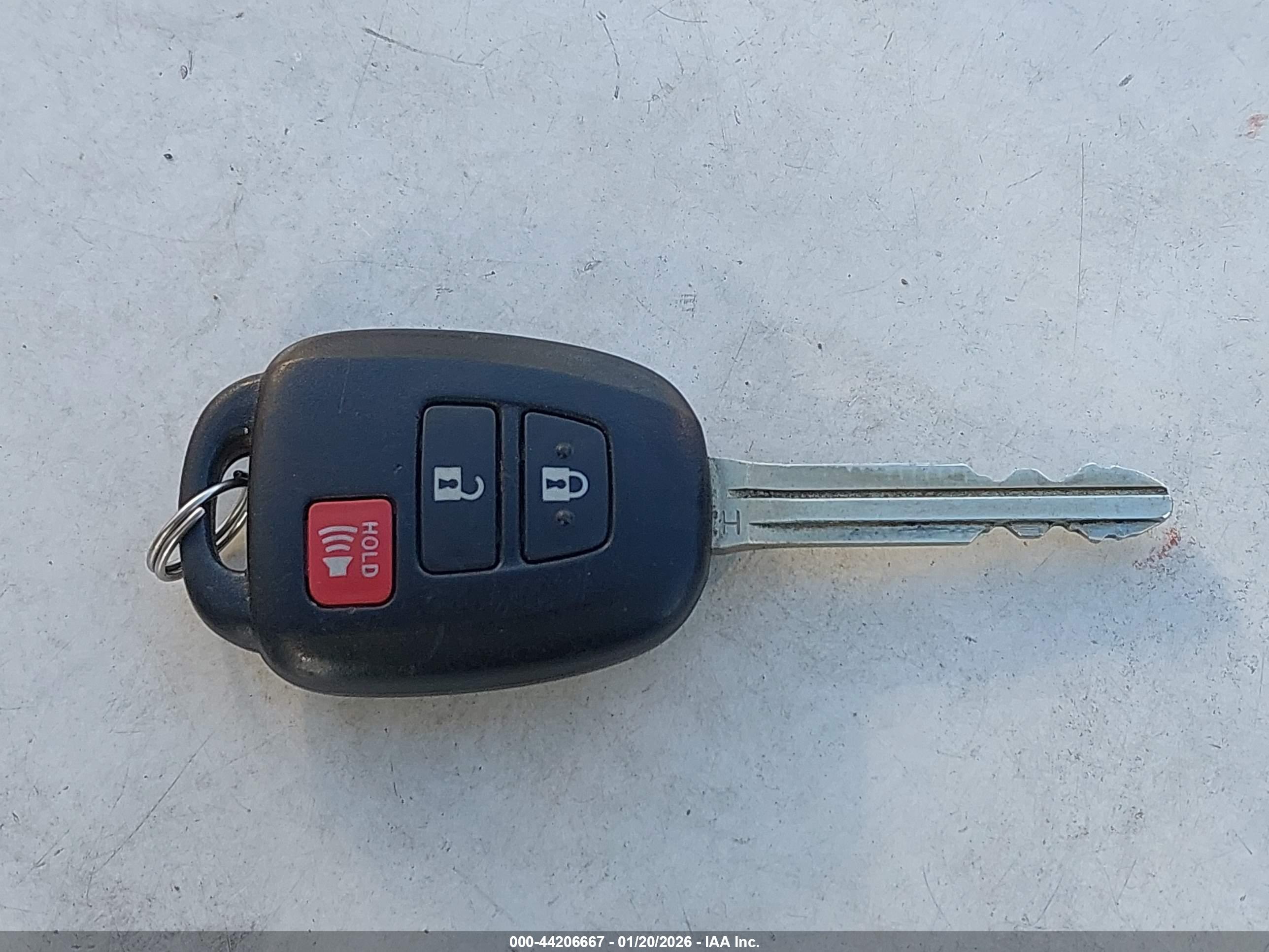 TOYOTA RAV4 image 11