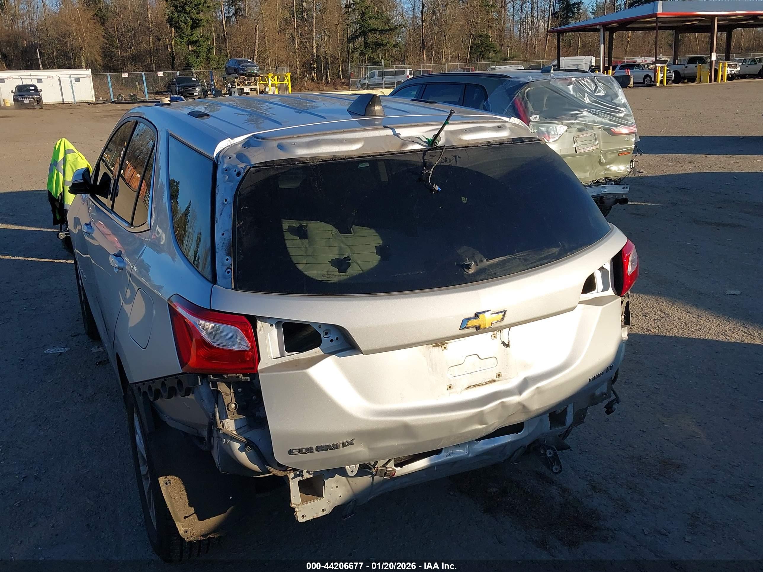 CHEVROLET EQUINOX image 6