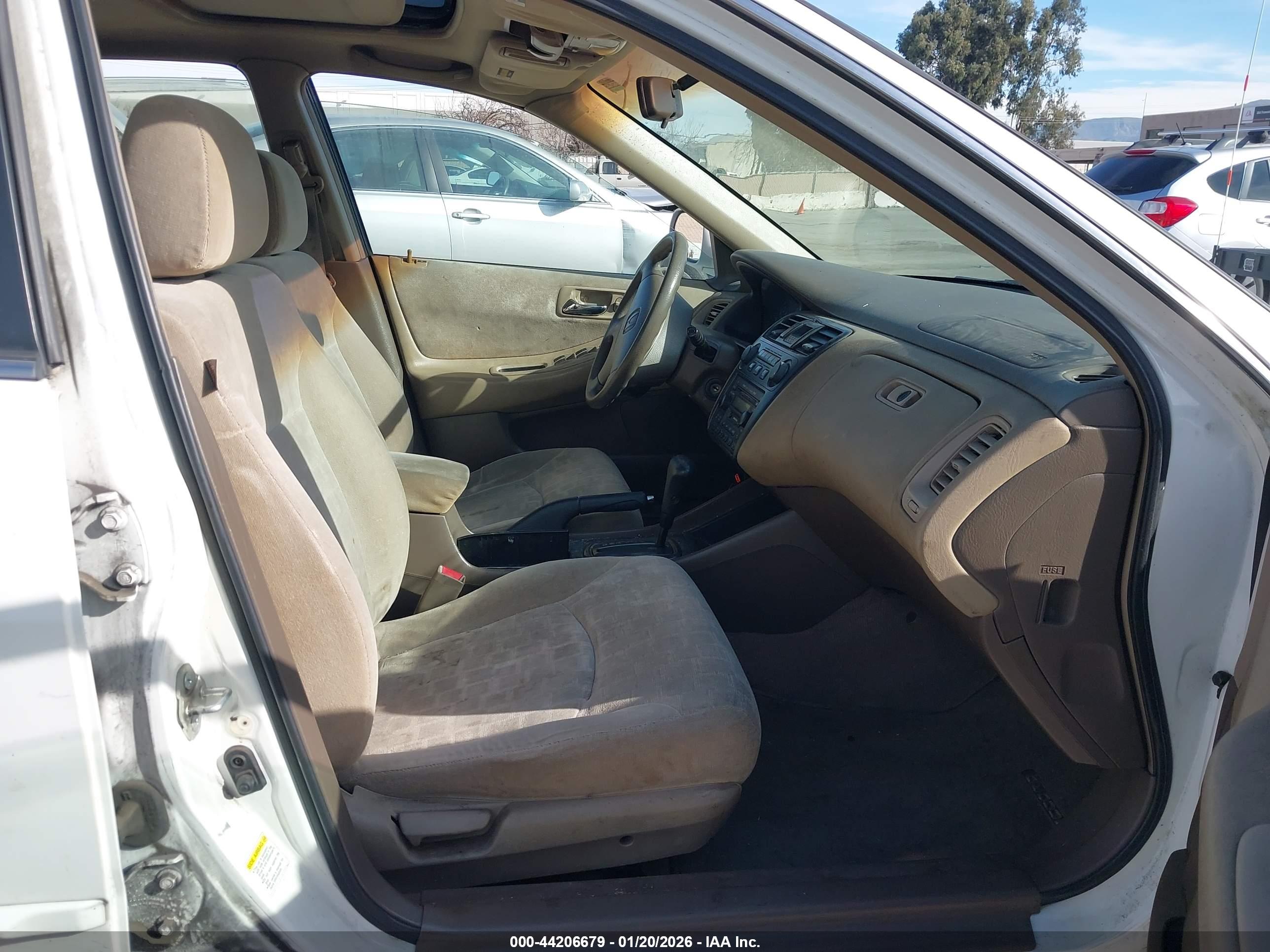 HONDA ACCORD image 5