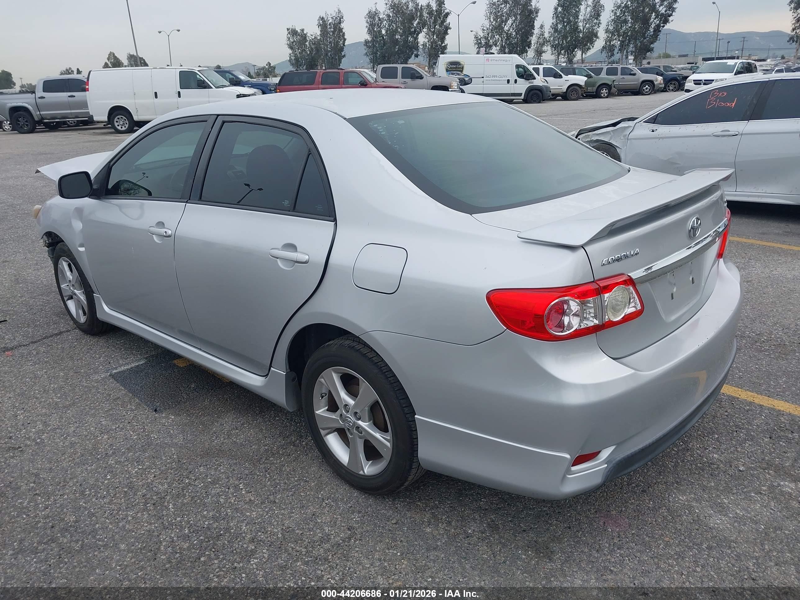 TOYOTA COROLLA image 3