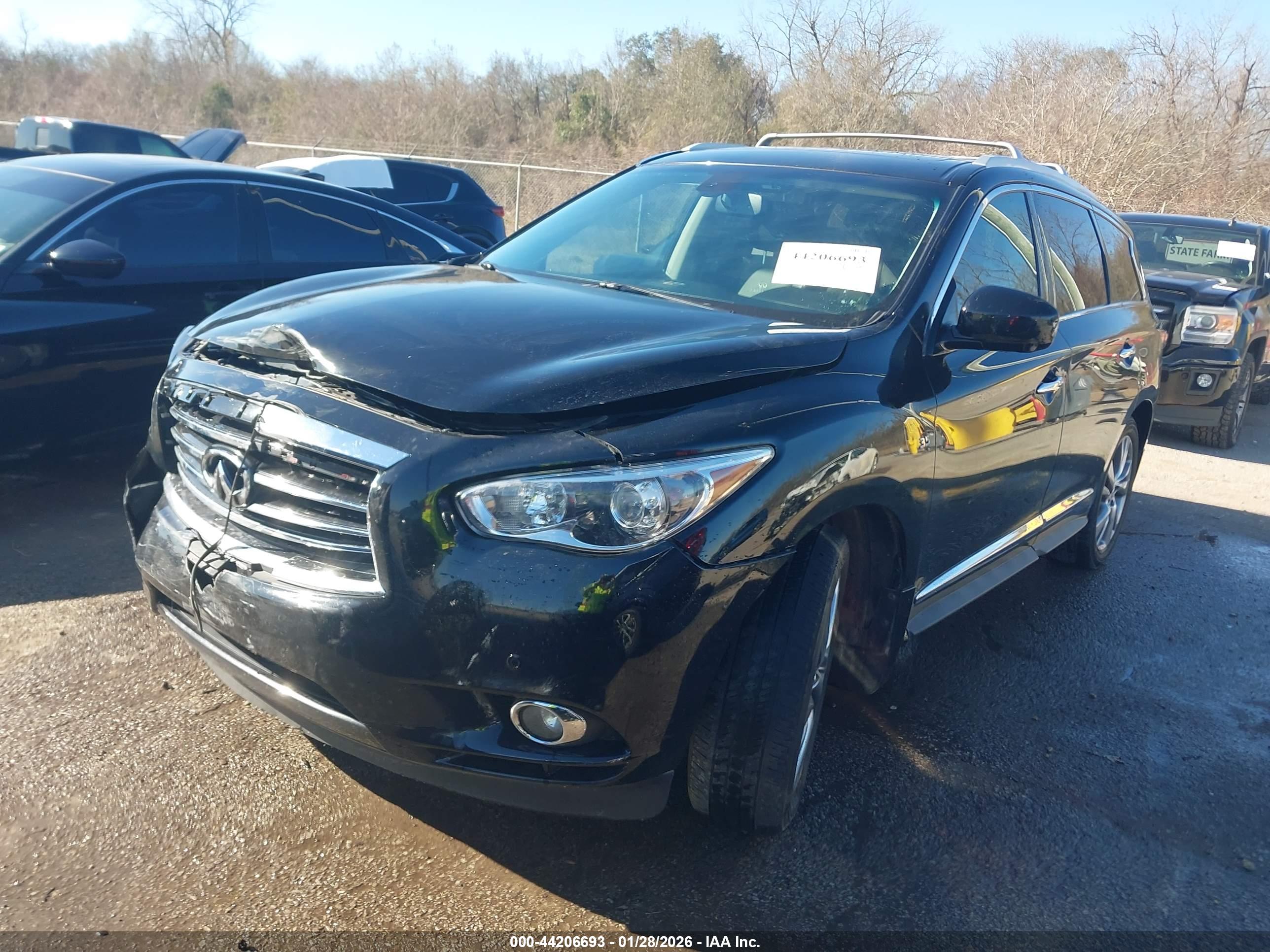 INFINITI QX60 image 2