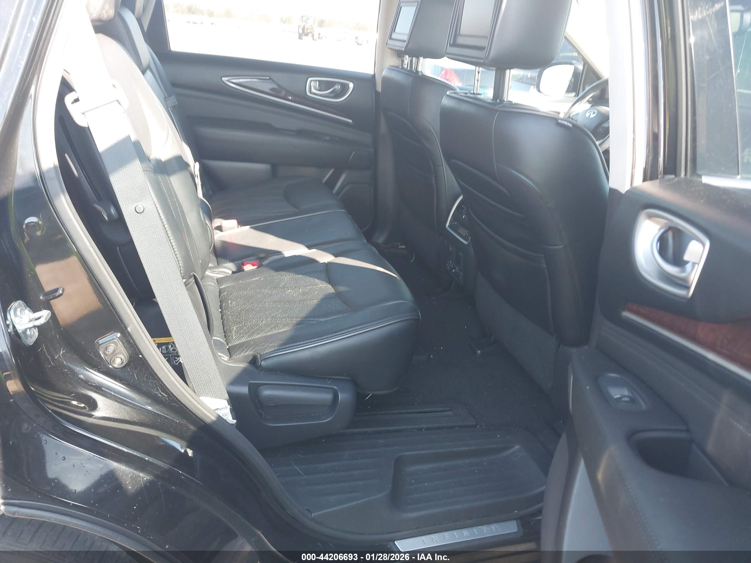 INFINITI QX60 image 8