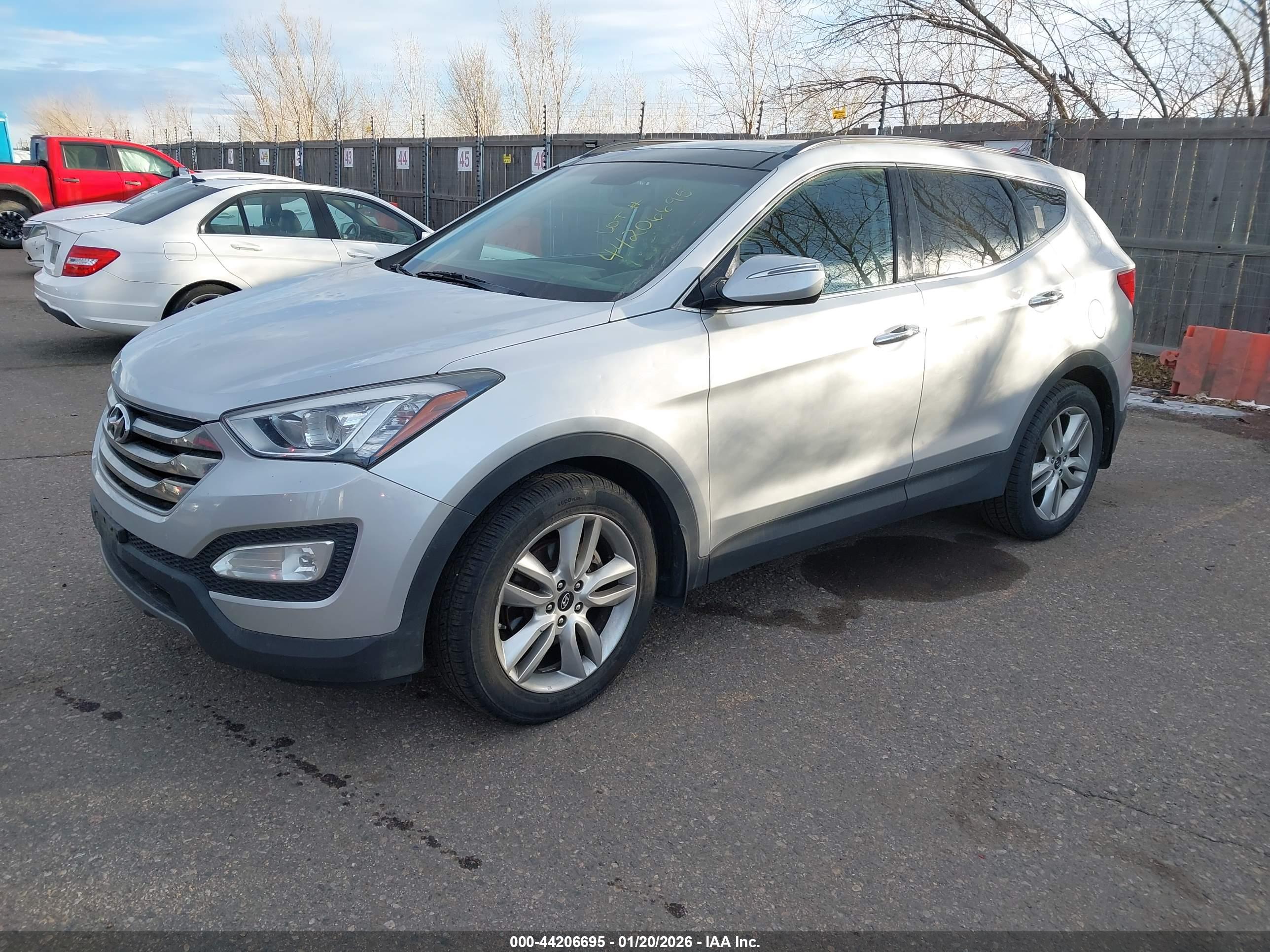 HYUNDAI SANTA image 2