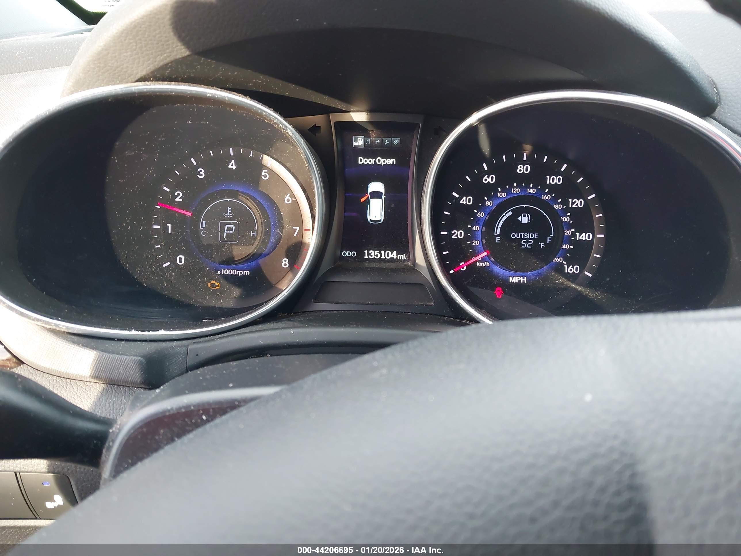 HYUNDAI SANTA image 7