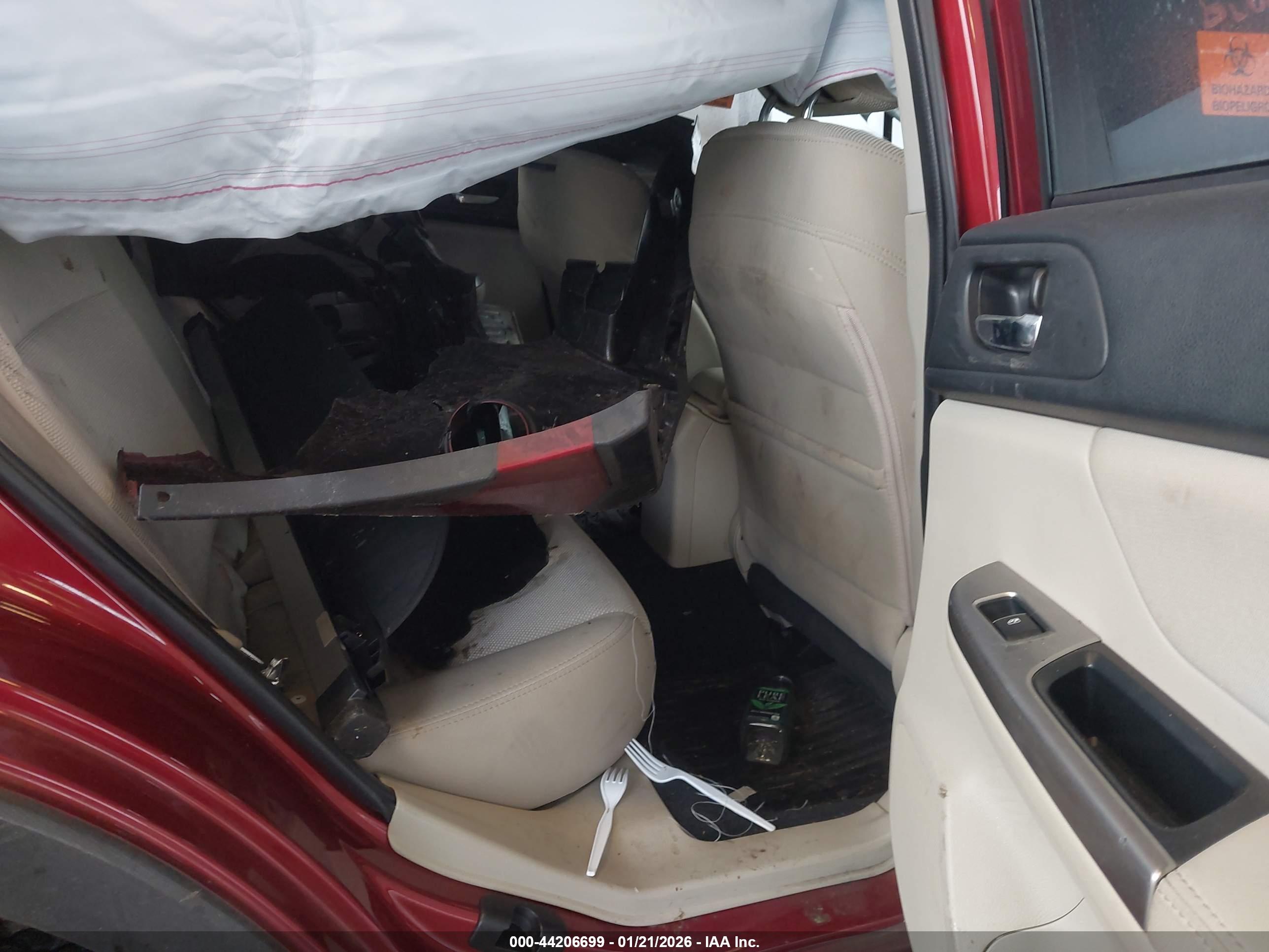 SUBARU XV image 8