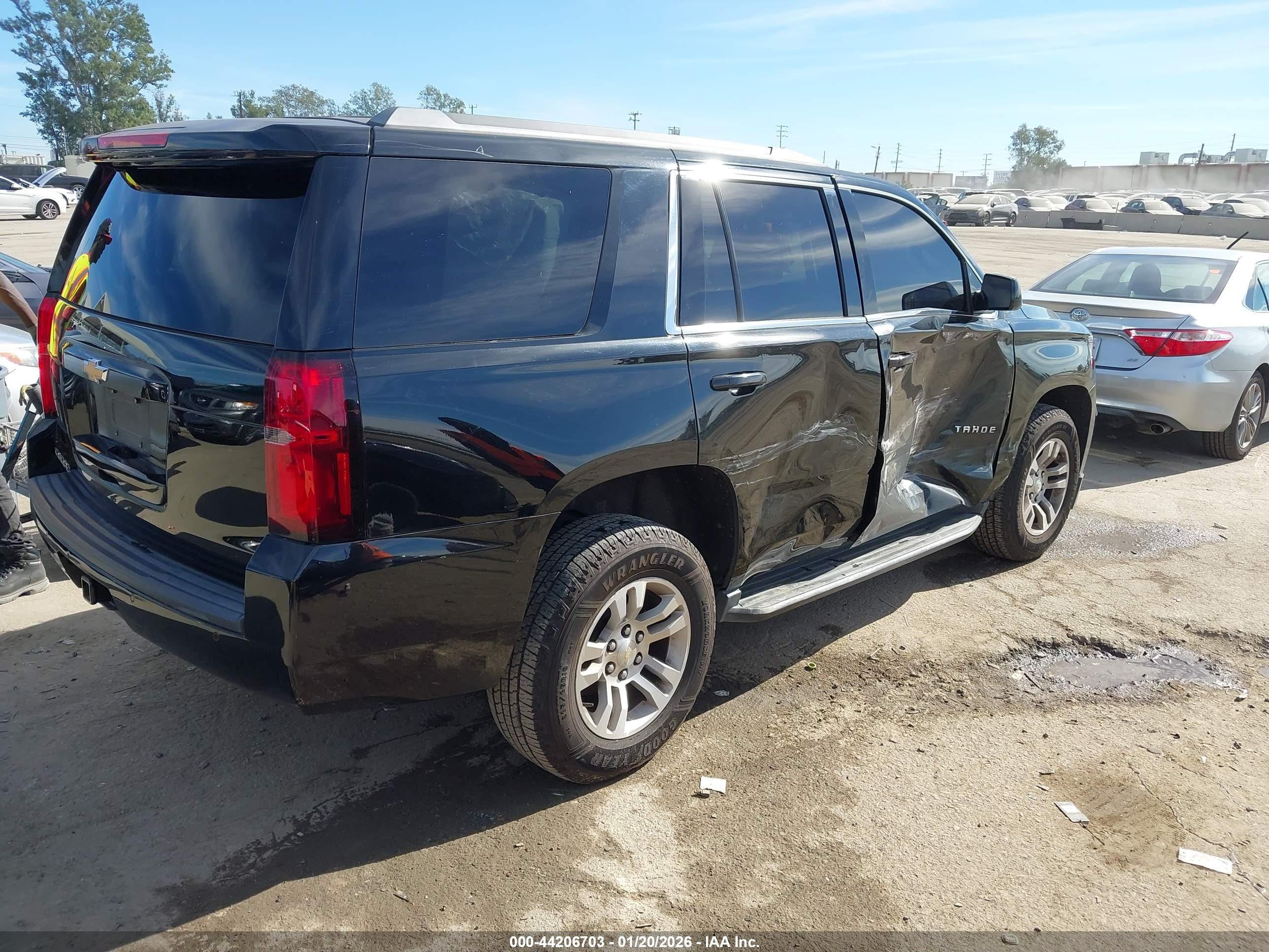 CHEVROLET TAHOE image 4