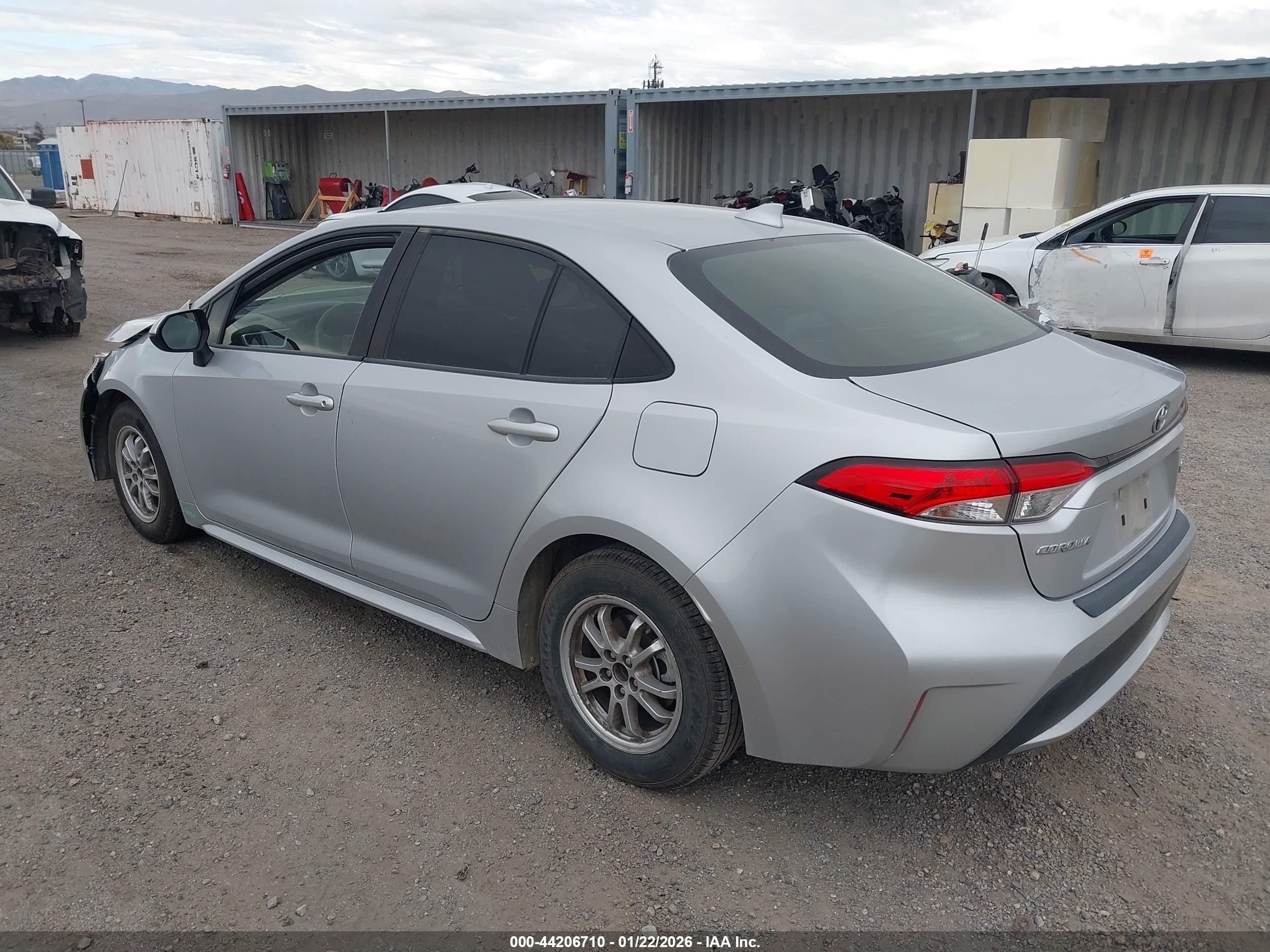 TOYOTA COROLLA image 3