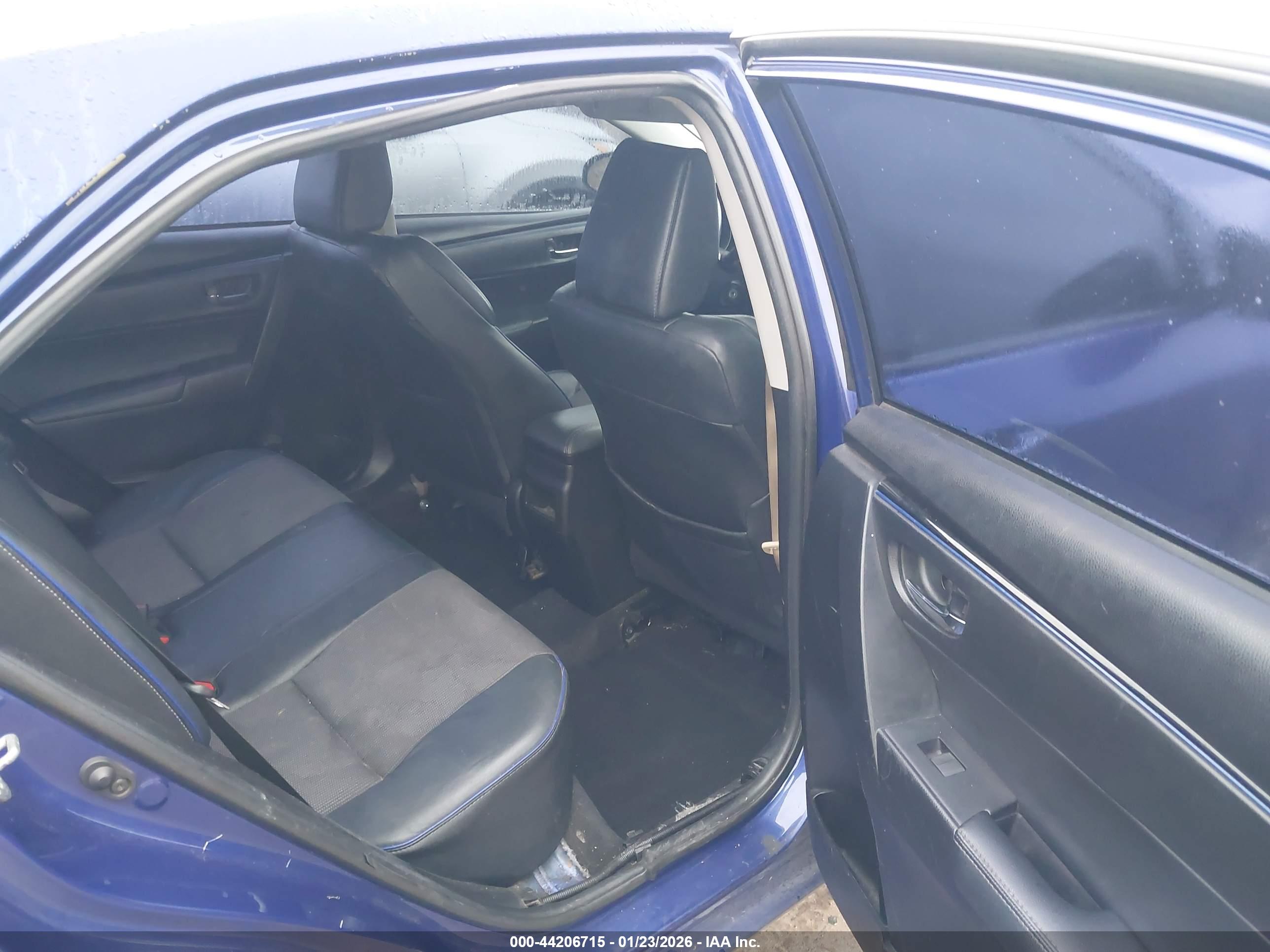 TOYOTA COROLLA image 8