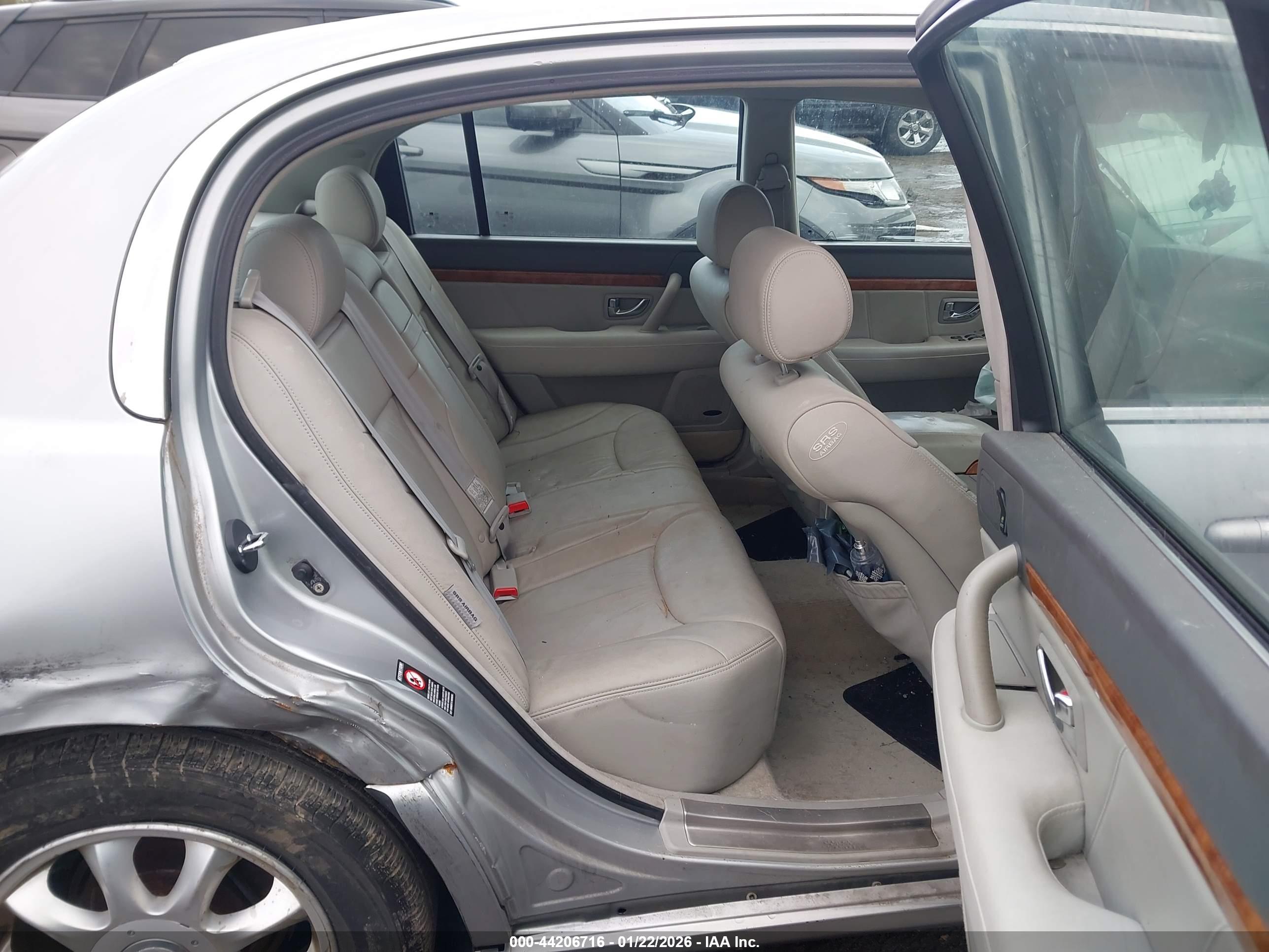 KIA AMANTI image 8
