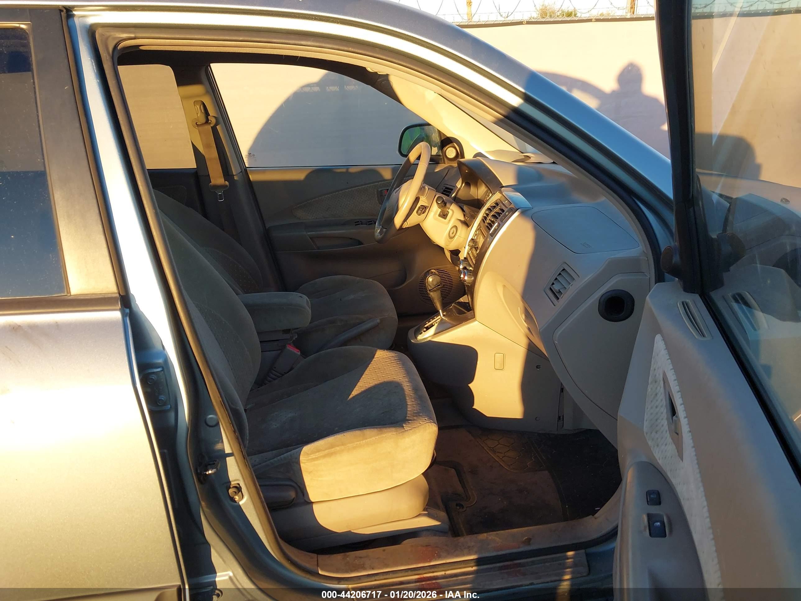 HYUNDAI TUCSON image 5