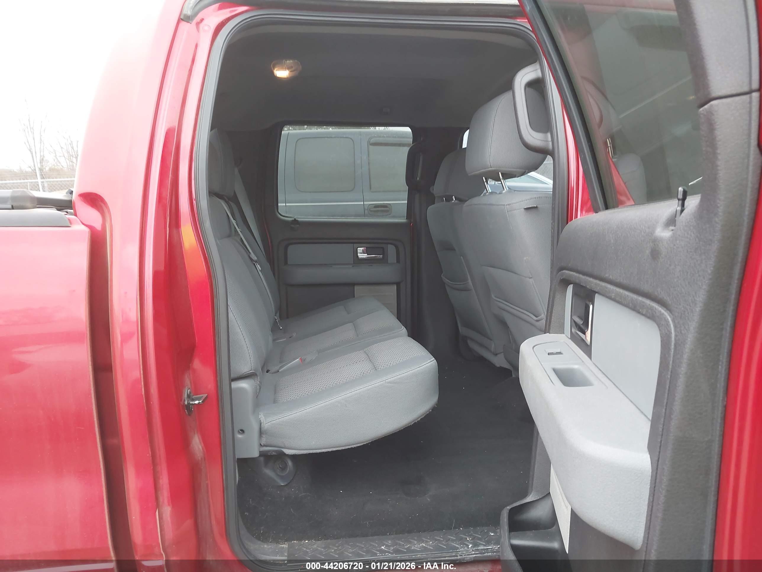 FORD F-150 image 8