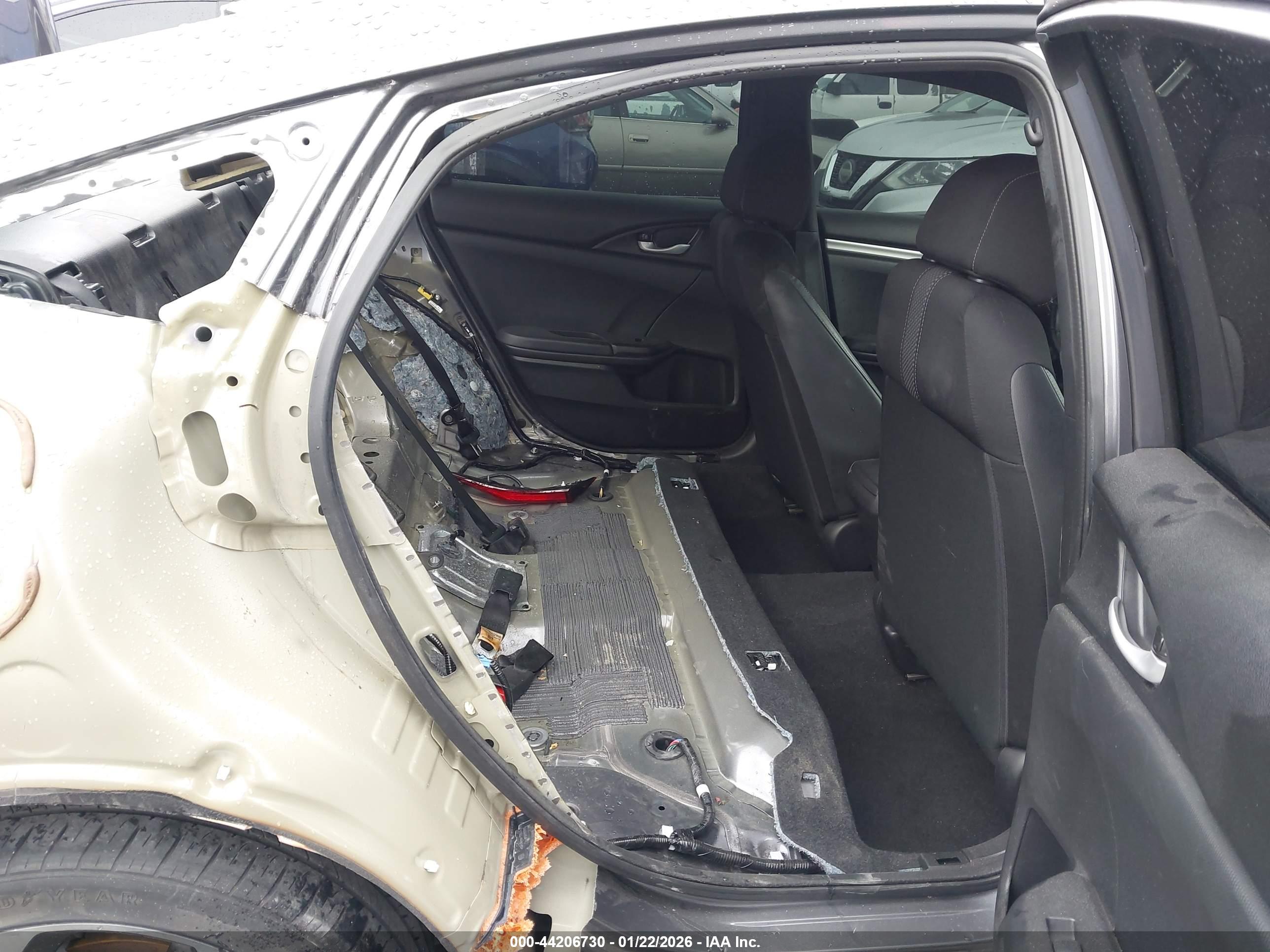 HONDA CIVIC image 8