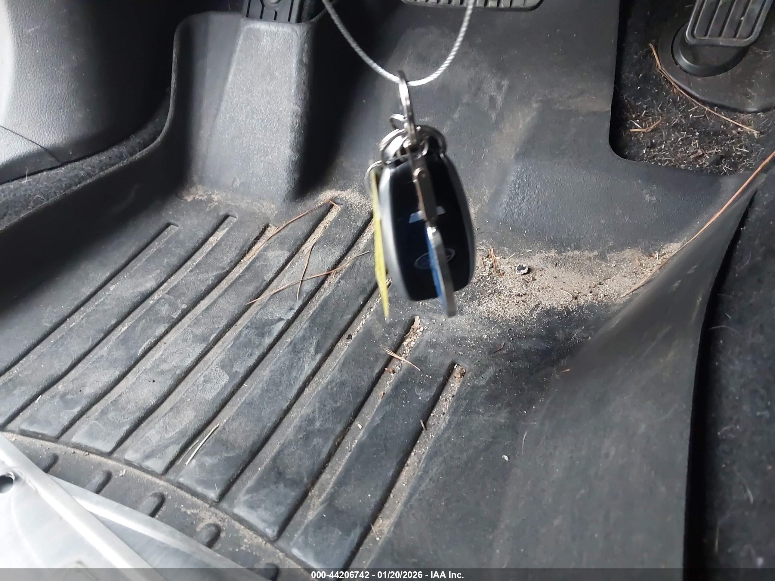 SUBARU FORESTER image 11