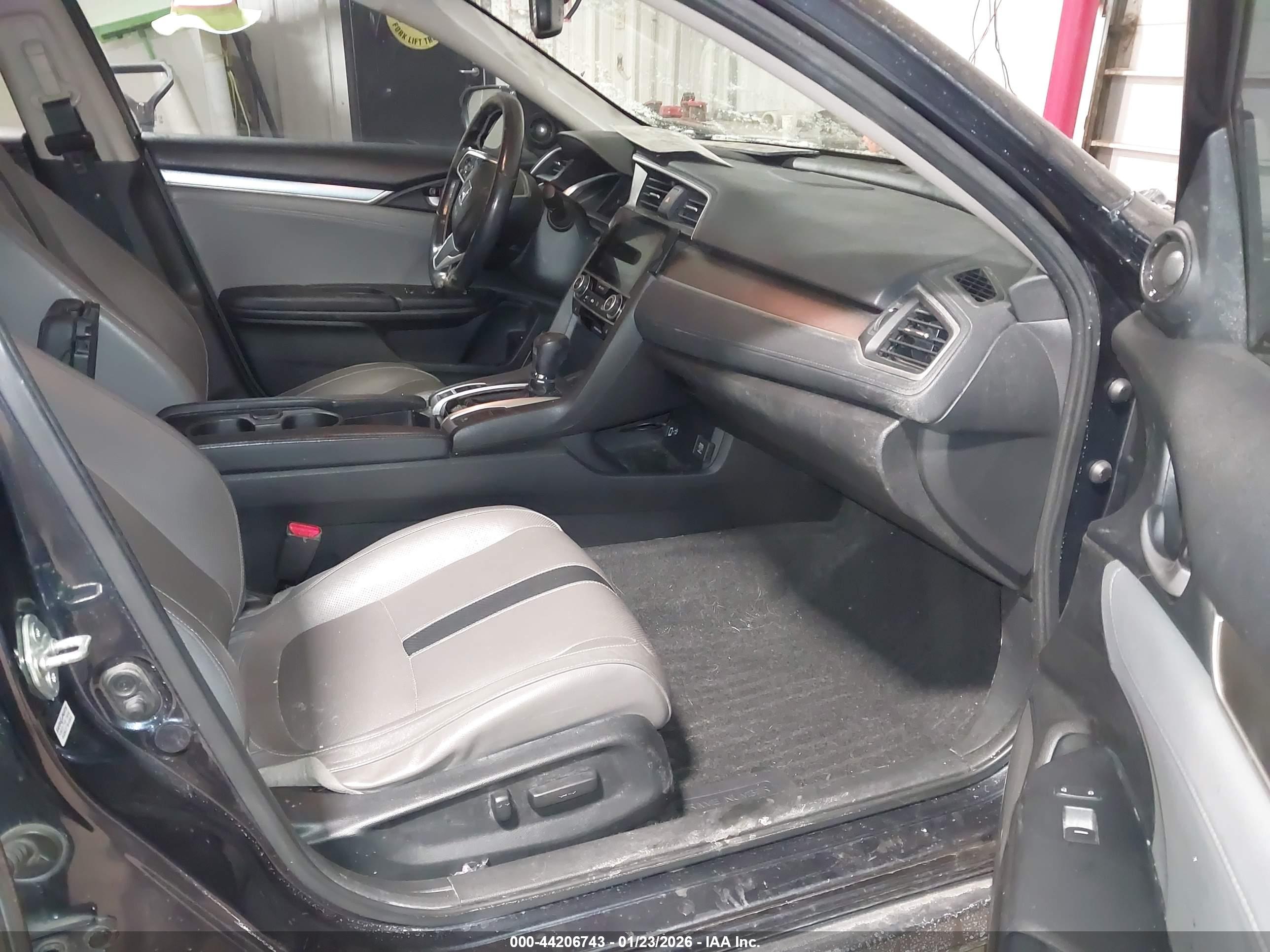 HONDA CIVIC image 5