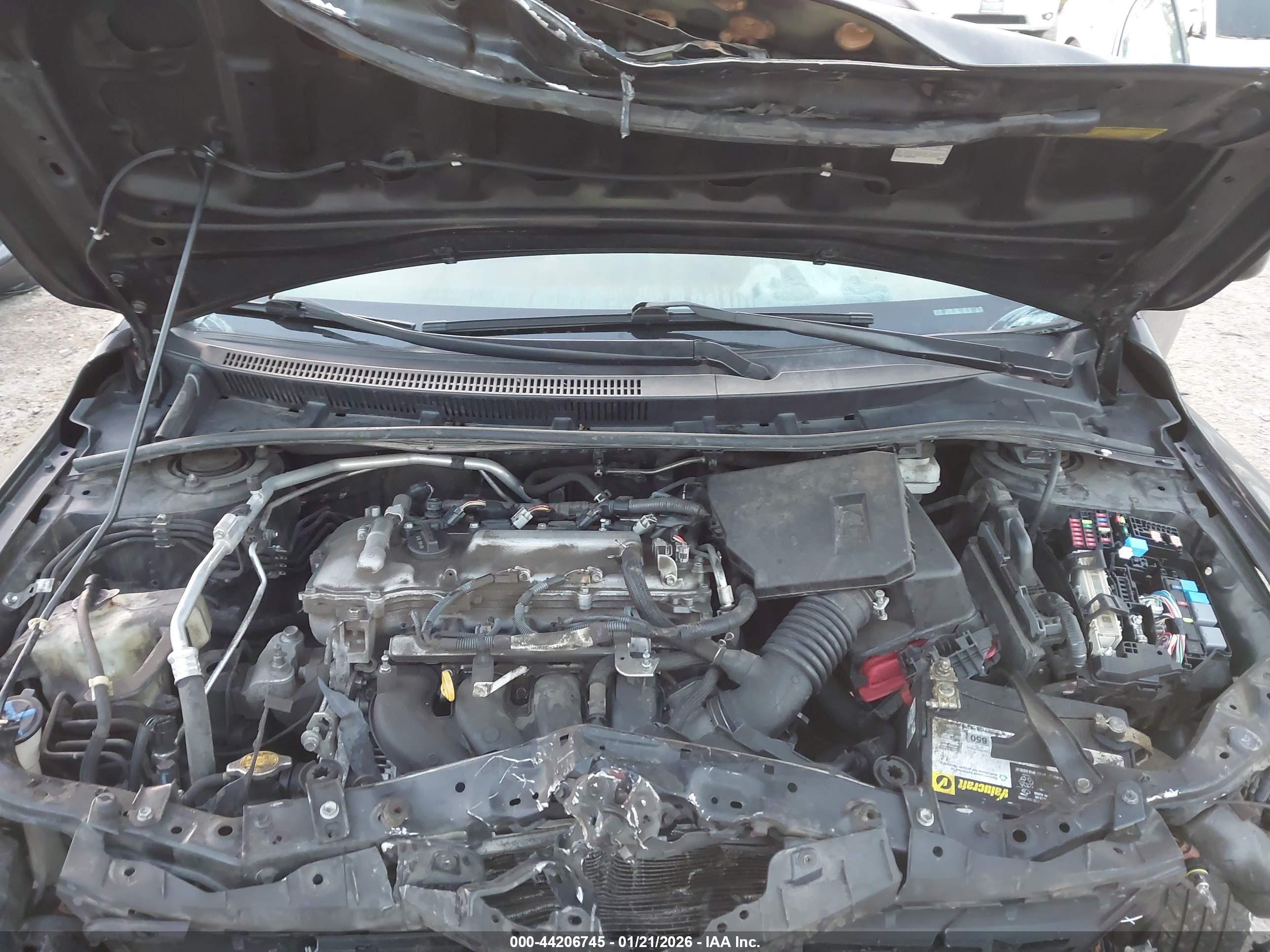 TOYOTA COROLLA image 10