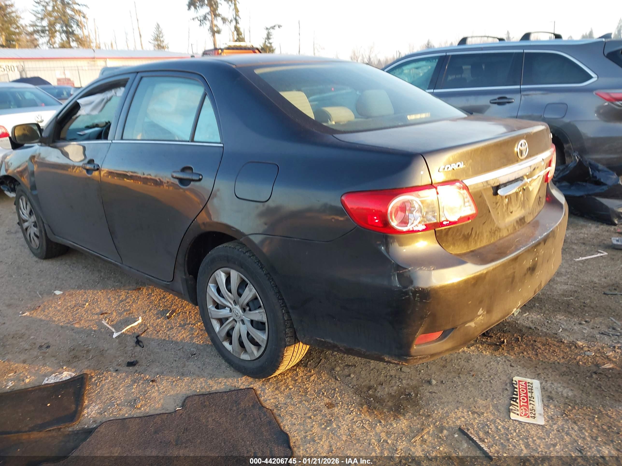 TOYOTA COROLLA image 3