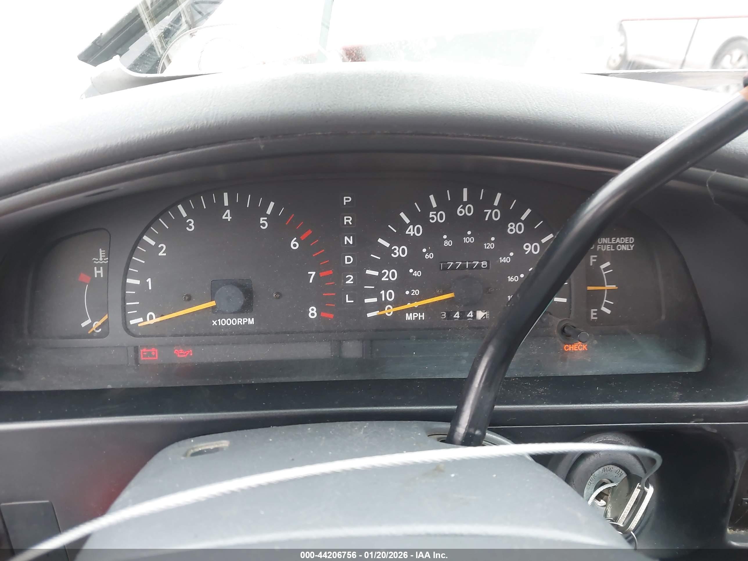 TOYOTA TACOMA image 7
